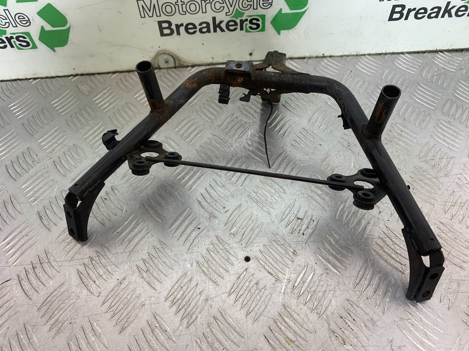HONDA NT650 V DEAUVILLE FAIRING BRACKET YEAR 1999 (CMB1268)
