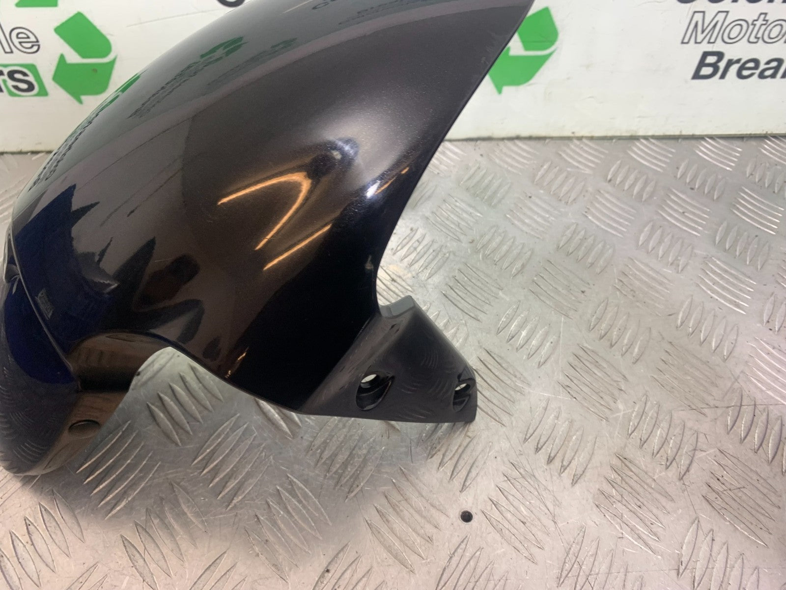 TRIUMPH 675 STREET TRIPLE FRONT MUDGUARD   2013-2016 (CMB1186)