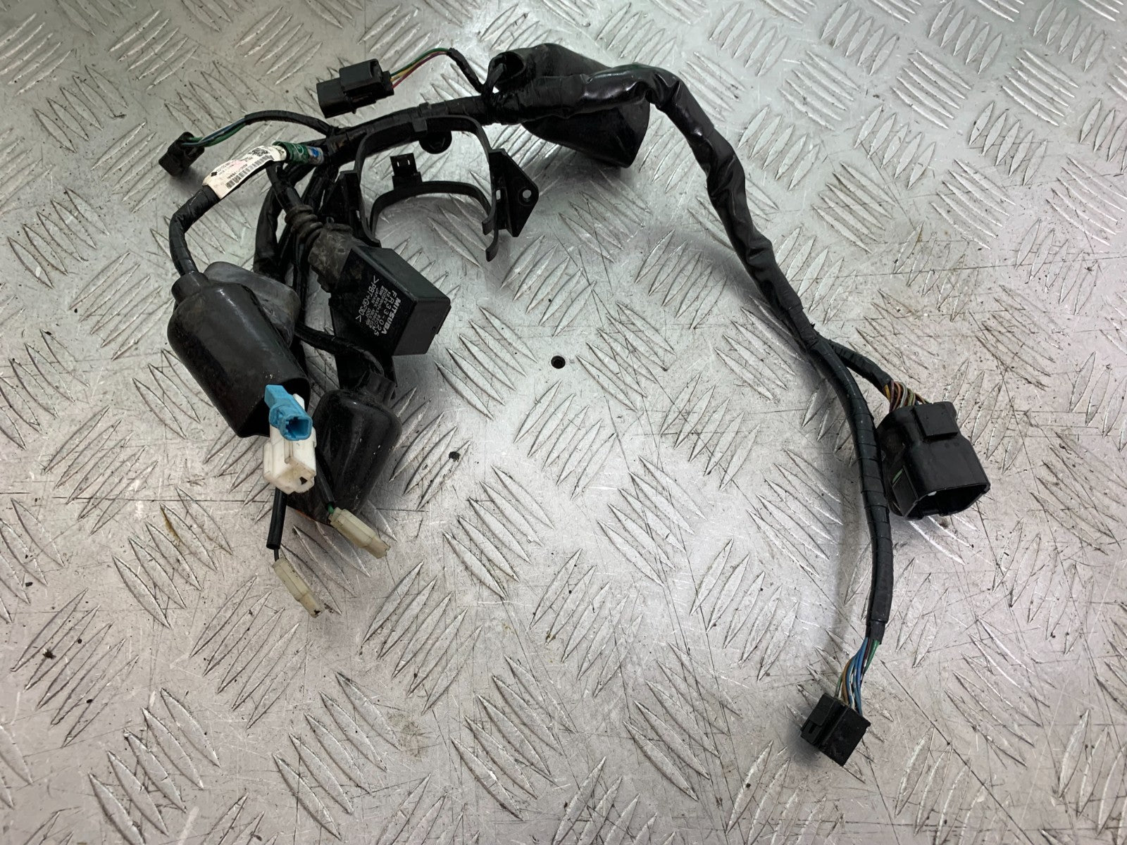 HONDA CBR1000 RR HEADLIGHT SUB LOOM YEAR 2008-2011 (CMB1330)