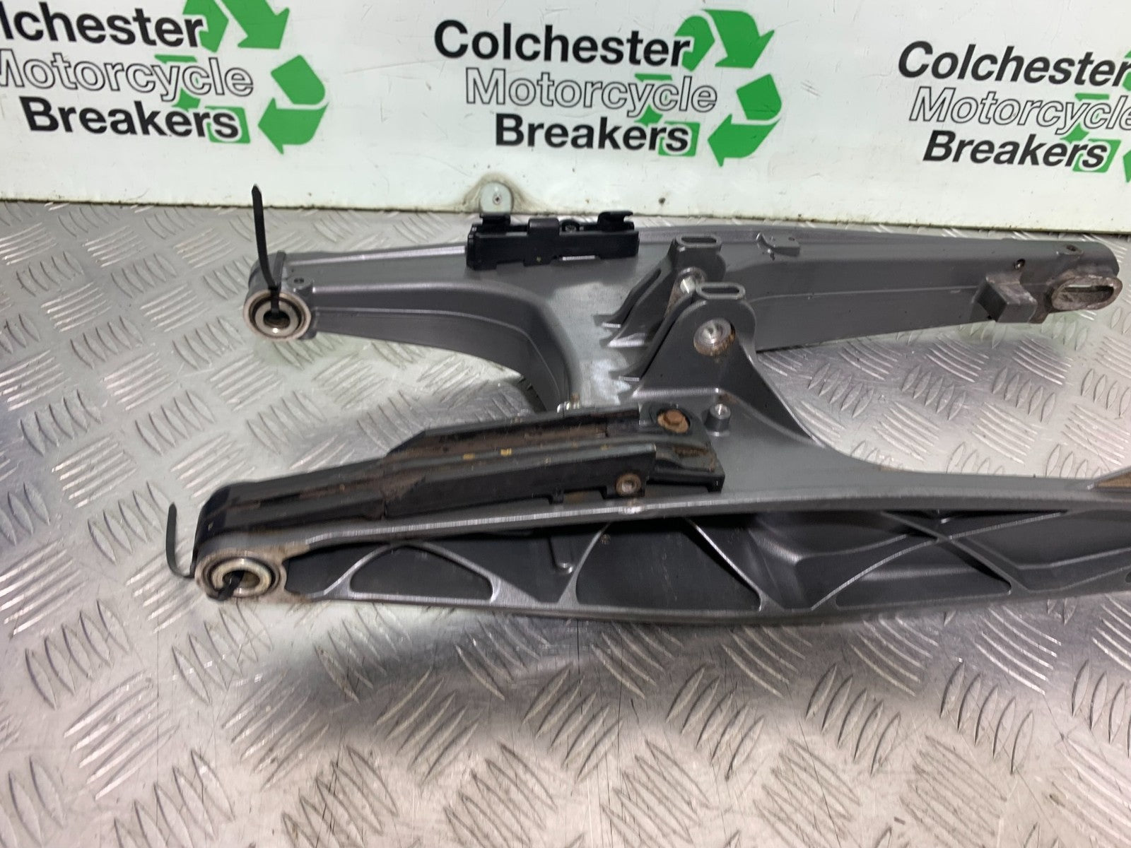 KTM DUKE 125 SWINGARM  YEAR 2017-2022 (CMB1274)