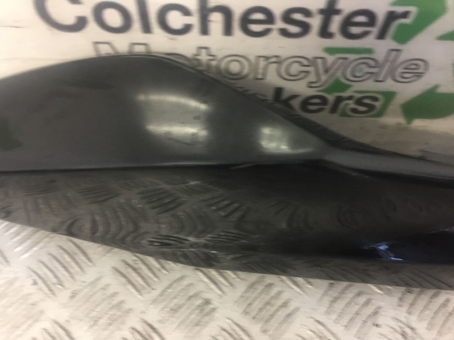 KAWASAKI NINJA 400 RIGHT SEAT PANEL  YEAR 2019  (STOCK 635)