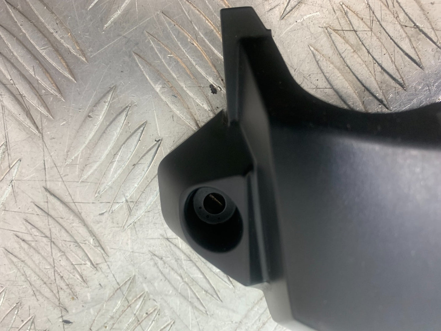 APRILIA SL750 SL 750 SHIVER LOWER CLOCK COVER  YEAR 2008-2016 (CMB1242)
