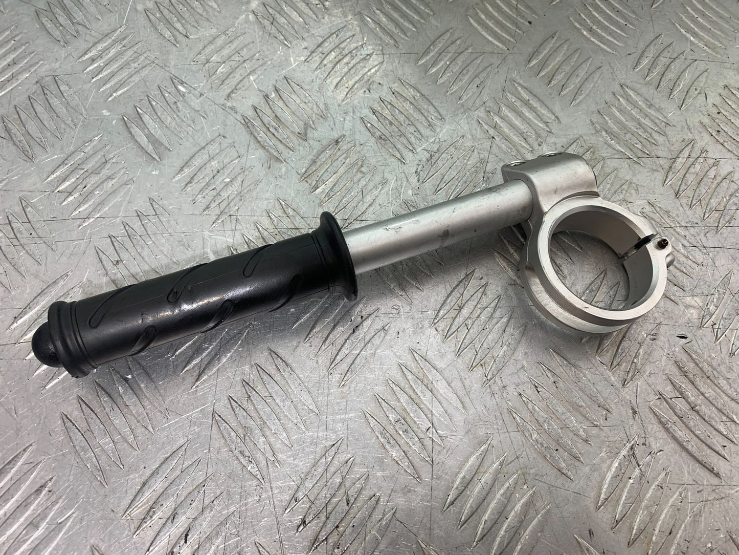DUCATI 1198 S LEFT HANDLEBAR   YEAR 2009-2011 (CMB1219)