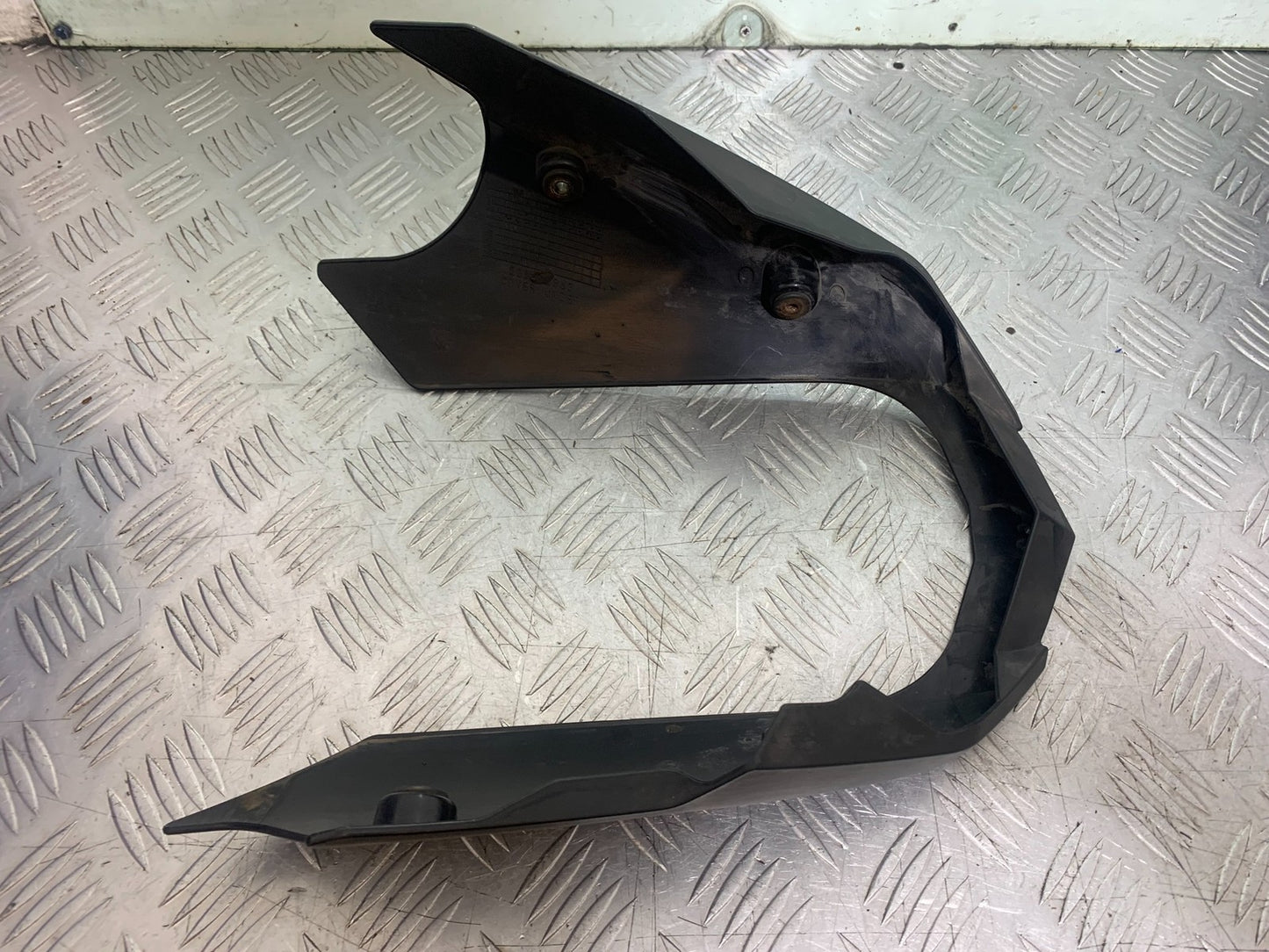 YAMAHA XJ6 XJ6-S BELLY PAN   YEAR 2009-2015  (CMB1212)