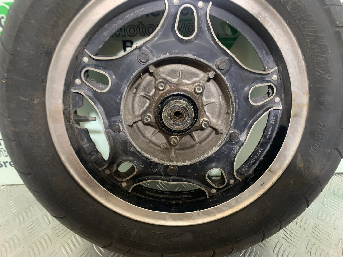 HONDA GL500 GL 500 SILVERWING REAR WHEEL YEAR 1981-82 (CMB1168)