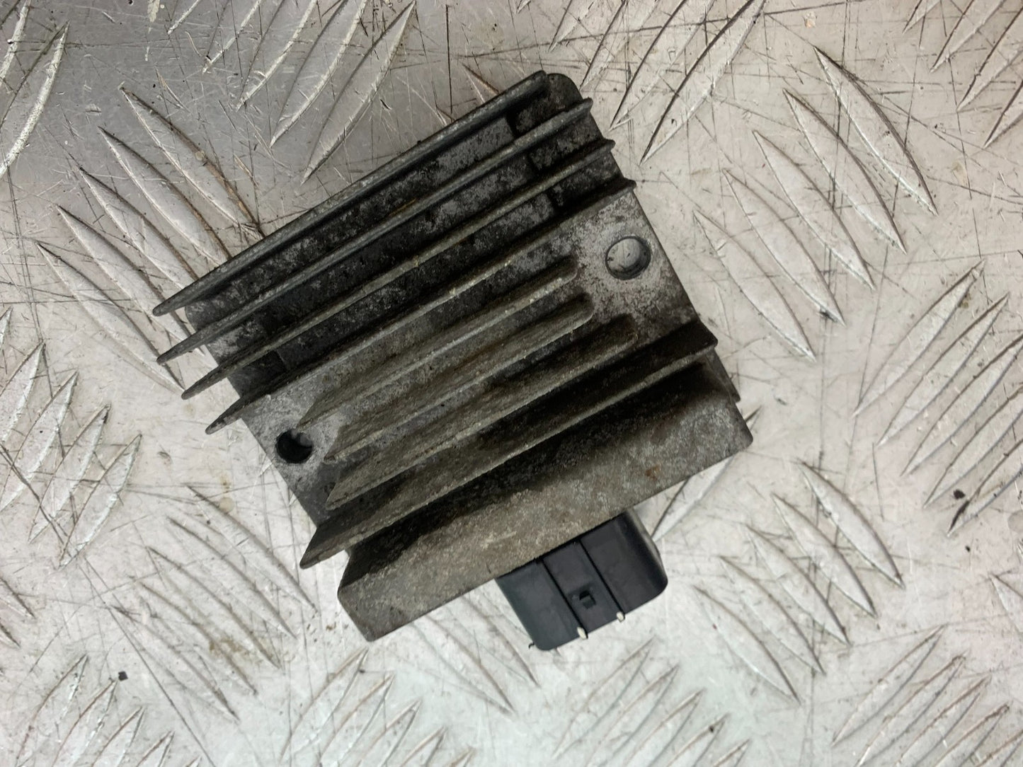 KAWASAKI NINJA 400 EX 400 REGULATOR   YEAR 2018-2022 (CMB1278)