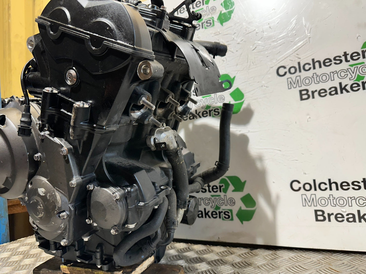 TRIUMPH TRIDENT 660 ENGINE YEAR 2021-2024 (CMB1148)