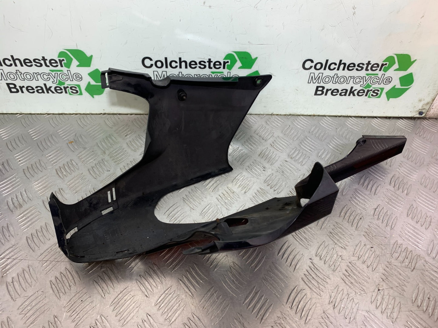 HONDA CBR1000 RR  BELLY PAN YEAR  2008-2011(CMB1330)