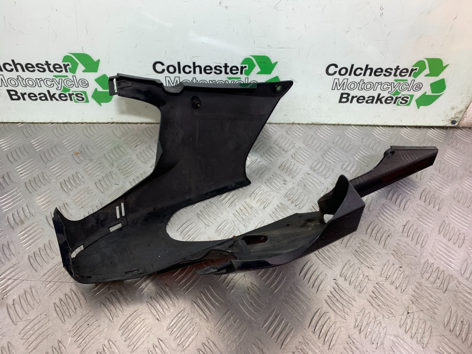 HONDA CBR1000 RR  BELLY PAN YEAR  2008-2011(CMB1330)