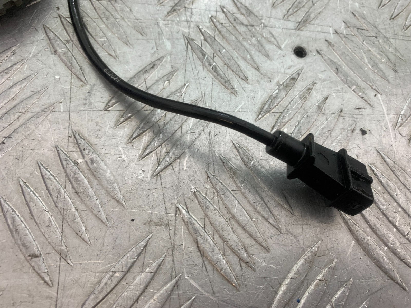 APRILIA TUONO 1000 V4 IGNITION PICK UP YEAR 2013-2014  (CMB1239)