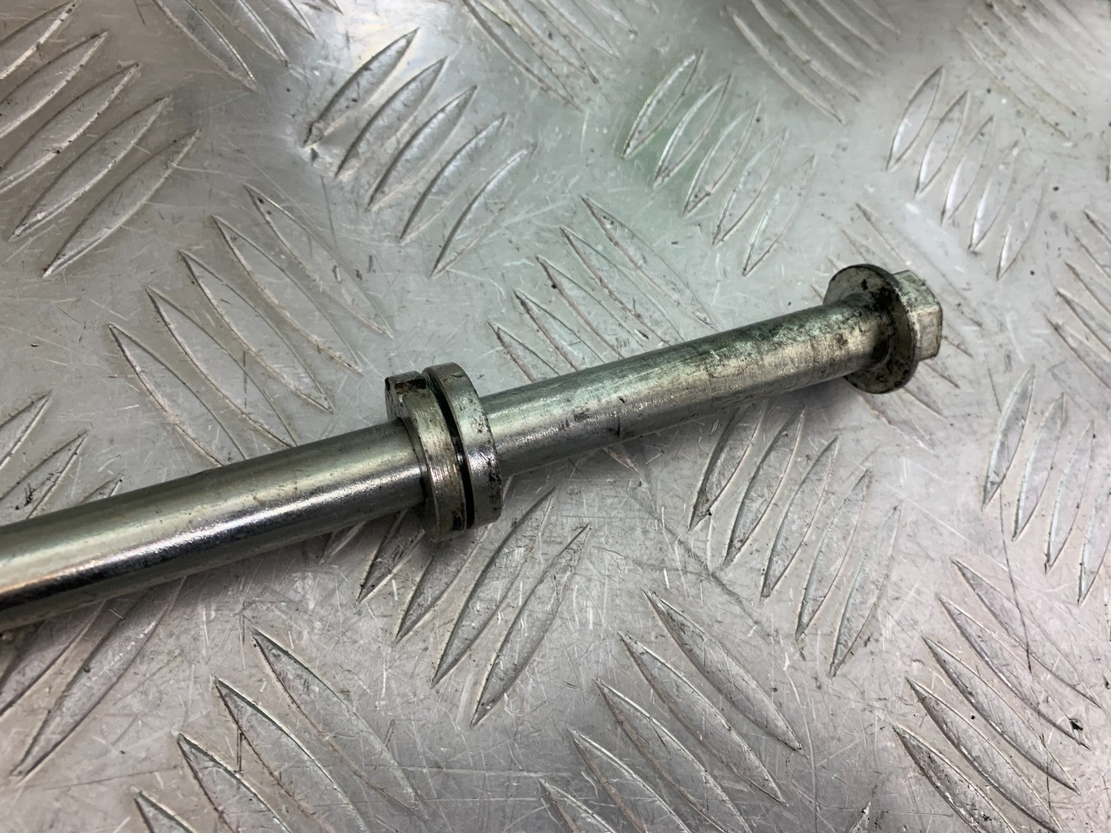 KTM 390 ADVENTURE SWINGARM SPINDLE YEAR 2020-24 (CMB1240)