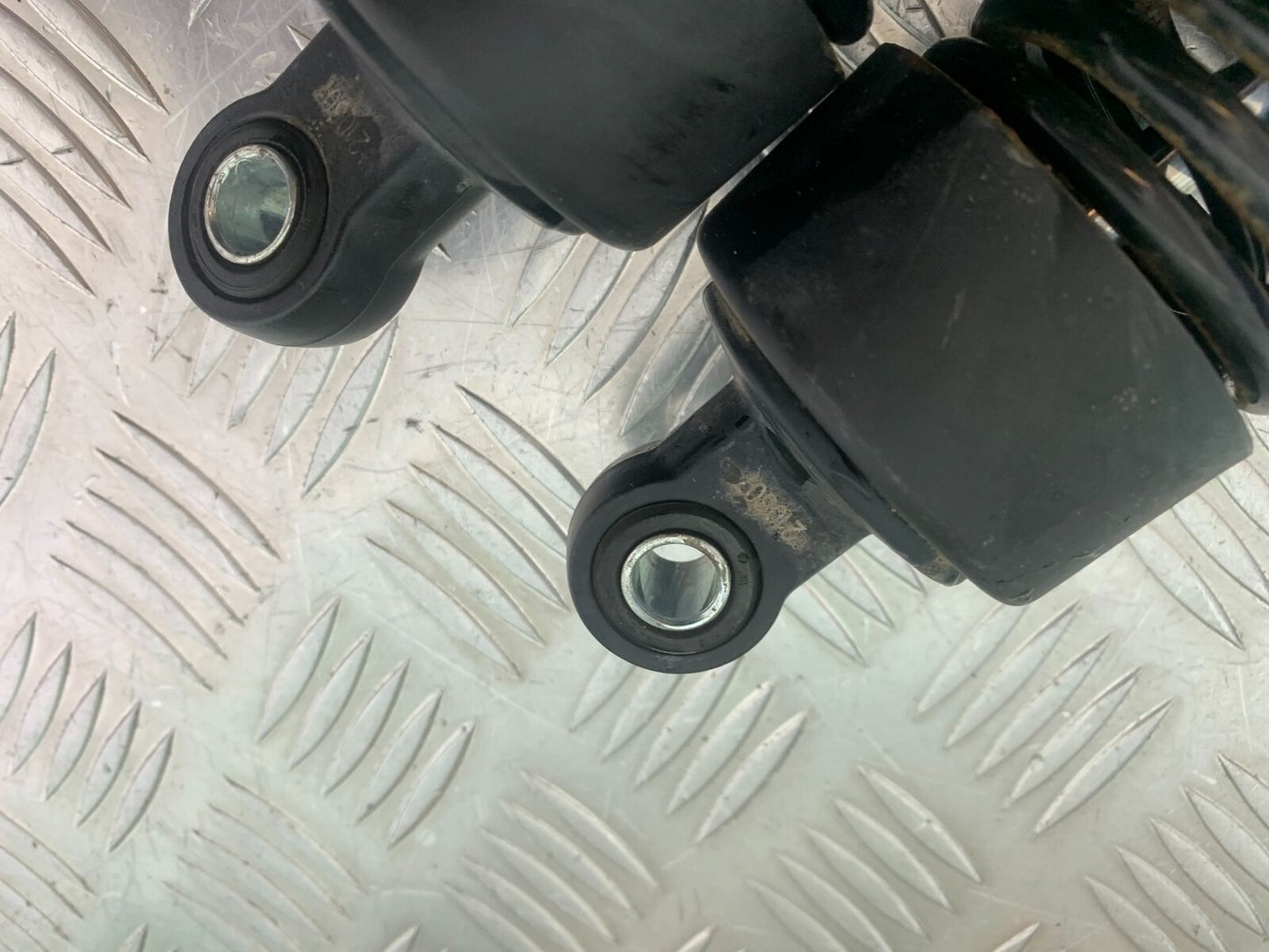 BLUROC LEGEND 125 SHOCKS YEAR 2022  (CMB1041)