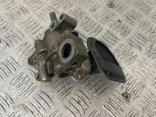 HONDA GL1800 GL 1800 OIL PUMP  YEAR 2004 ABS (STOCK 890)