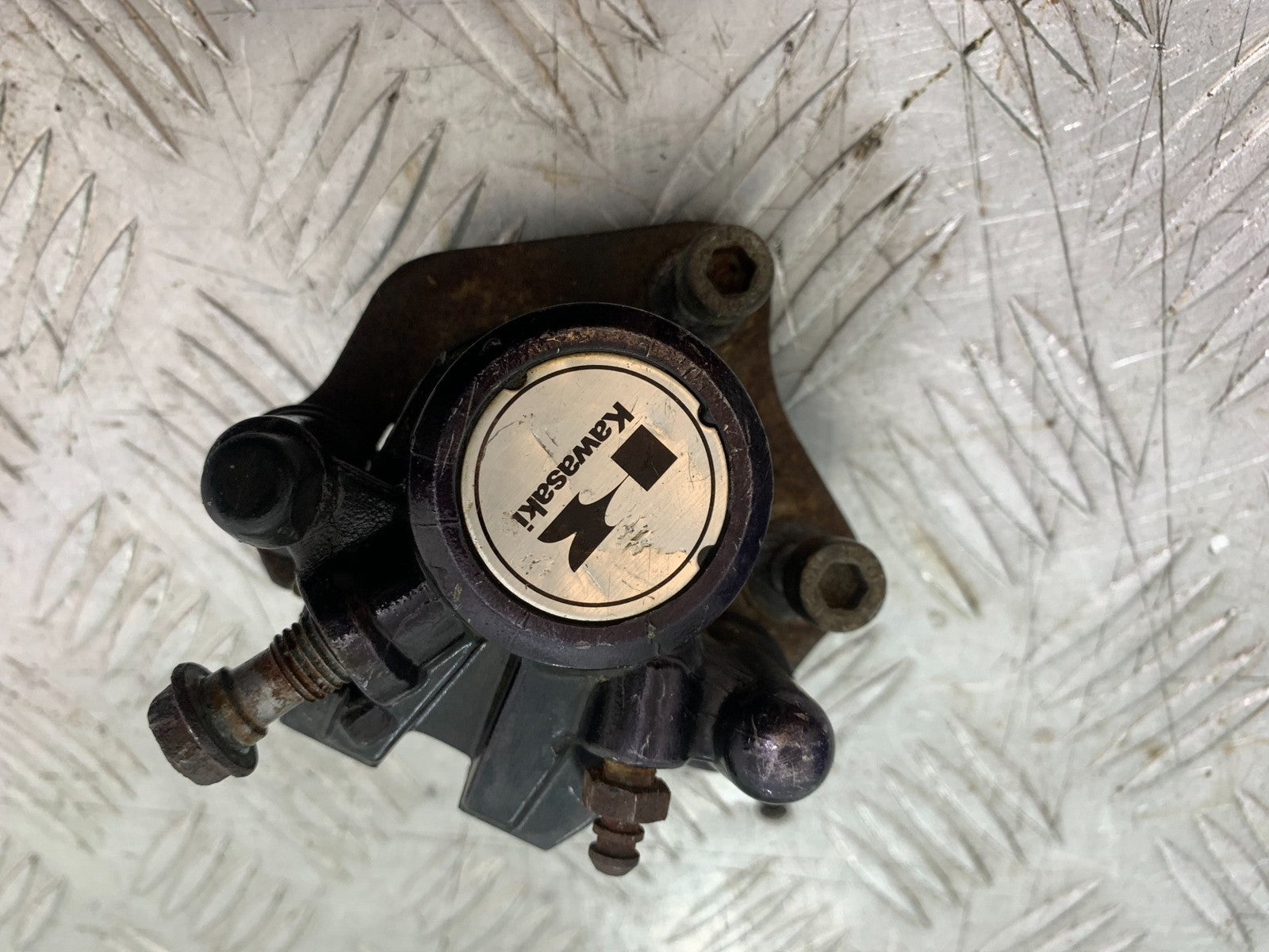 KAWASAKI KLR250 KLR 250 FRONT BRAKE CALIPER   YEAR 1984-2001 (CMB1225)