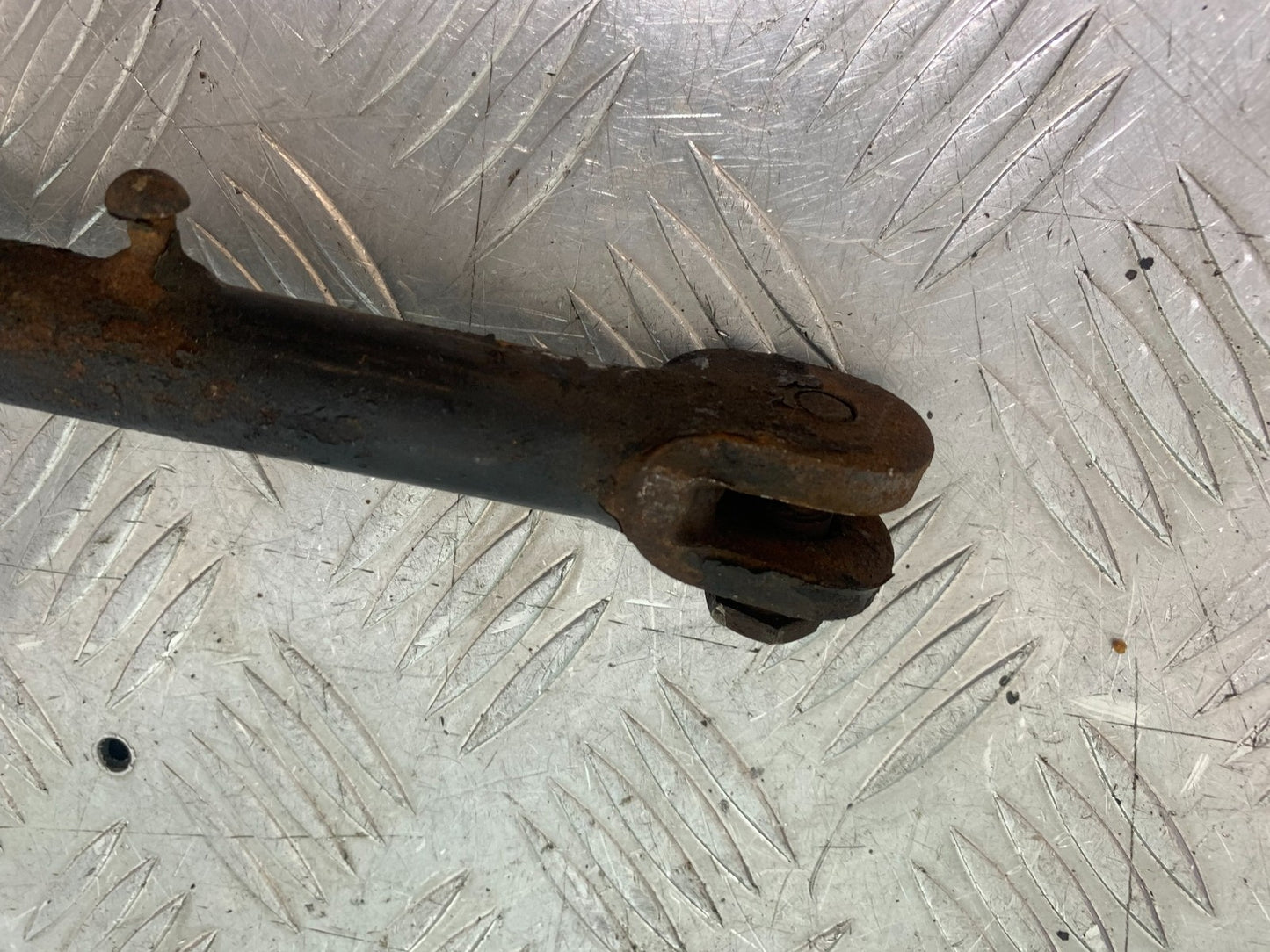 HONDA GL500 GL 500 SILVERWING SIDE STAND  YEAR 1981-82 (CMB1168)