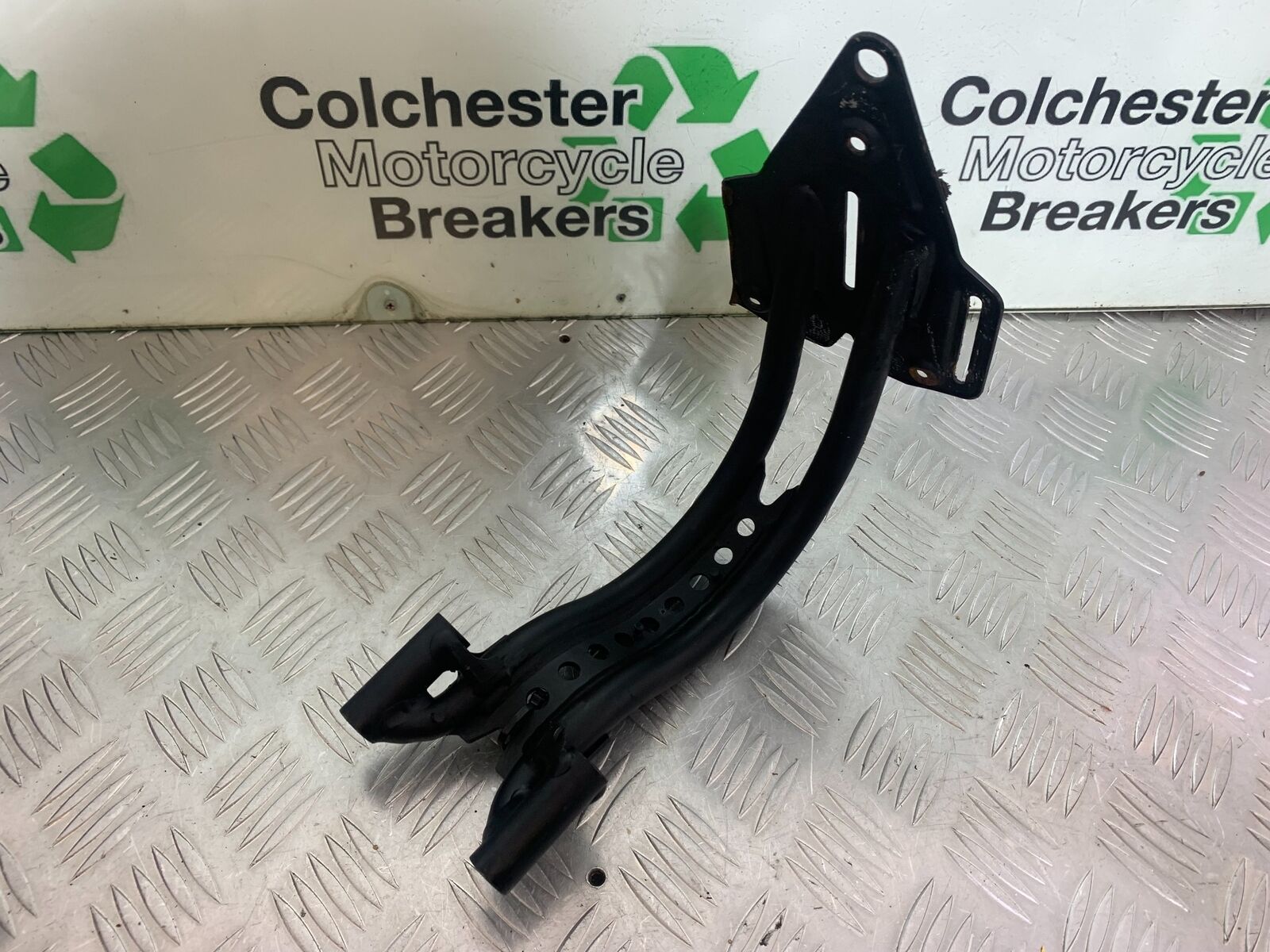 DUCATI DIAVEL 1200 NUMBER PLATER BRACKET YEAR 2014-17 (CMB1054)