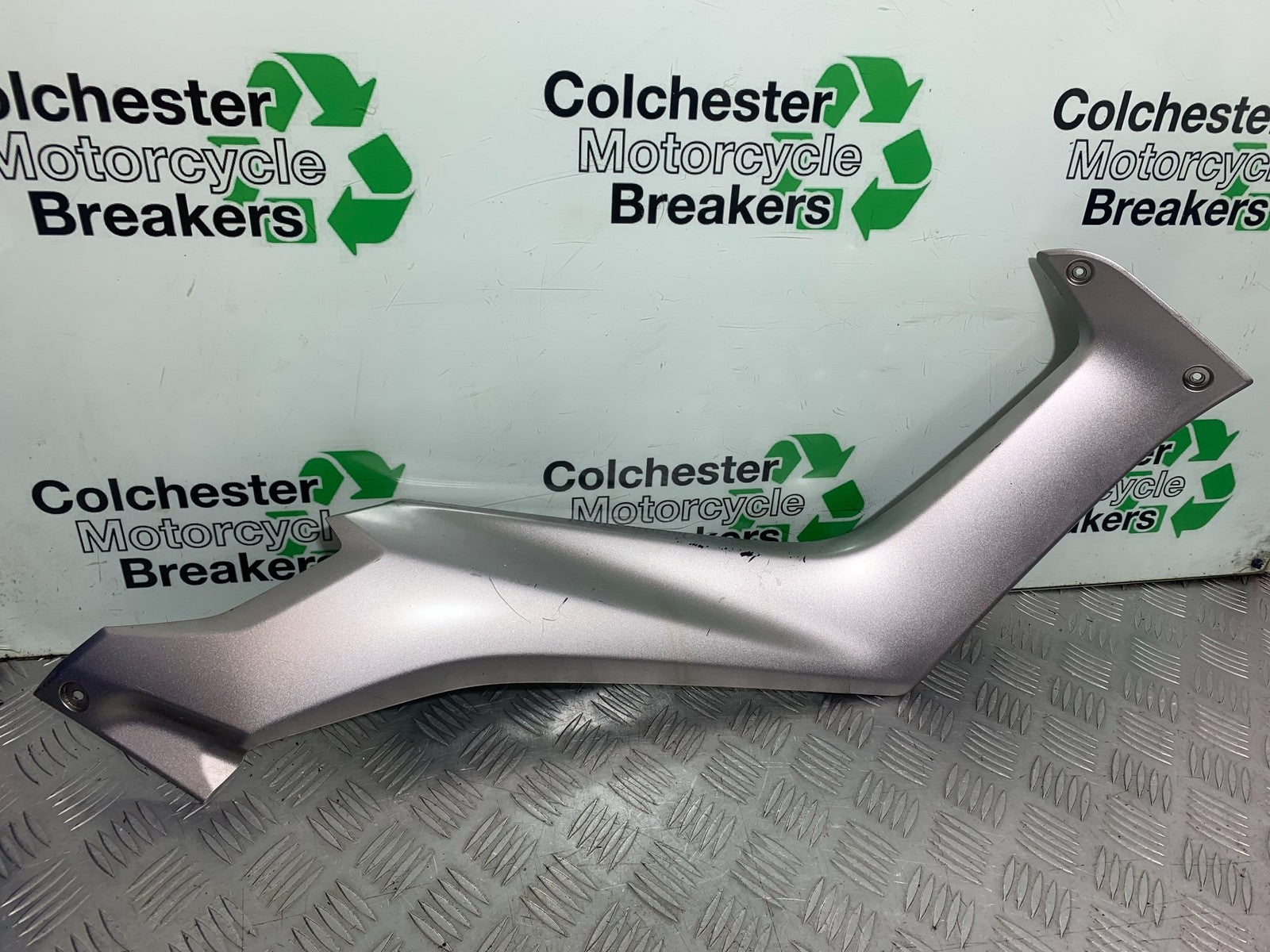 YAMAHA NMAX-125 N MAX 125 SIDE INFILL PANEL YEAR 2015-2020  (CMB1231)