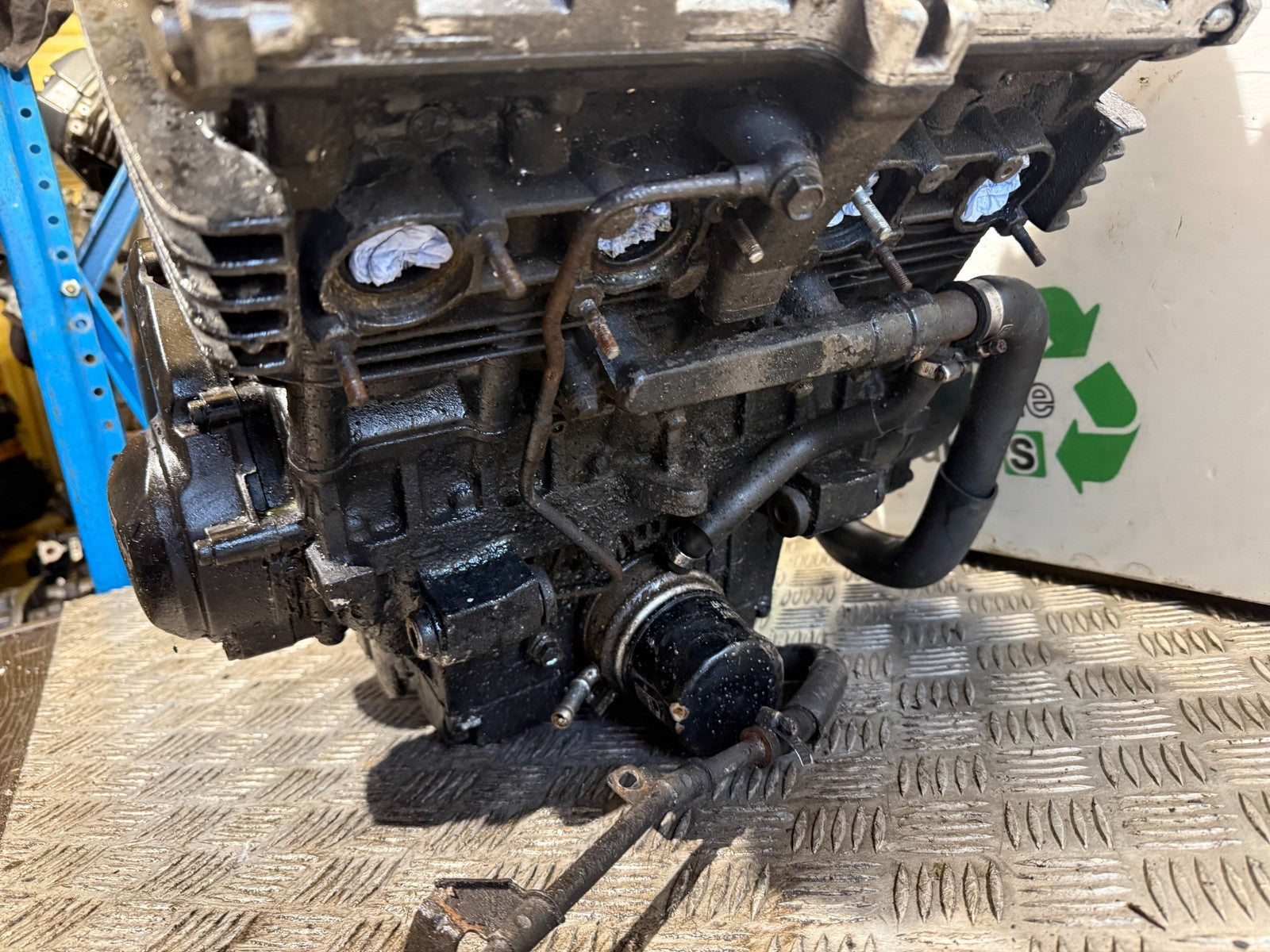 YAMAHA FZS600 FAZER 600 ENGINE YEAR 1998-2001 (CMB1267)