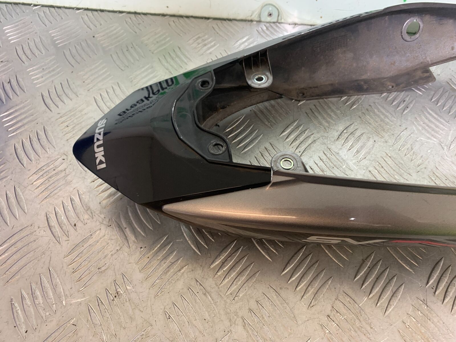SUZUKI SV650 X SV 650 X TAIL PIECE   YEAR 2018-2022  (CMB1081)