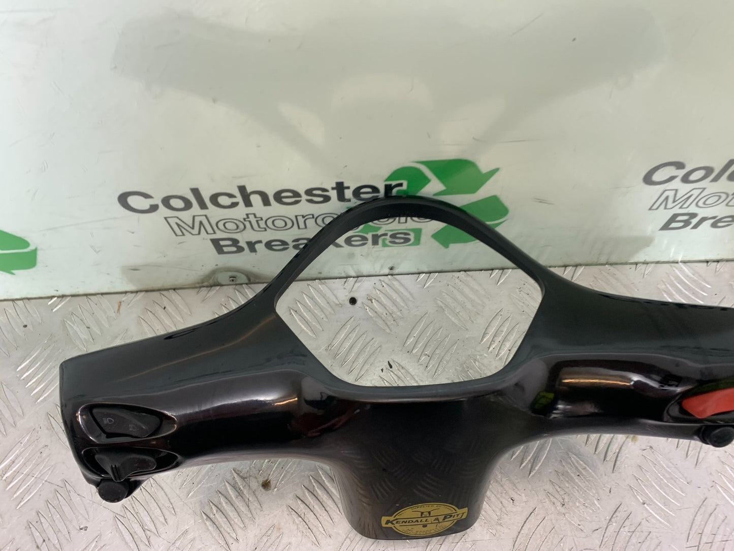 PIAGGIO VESPA GT125 L SWITCHES AND PANEL COVER YEAR 2003  (CMB1300)