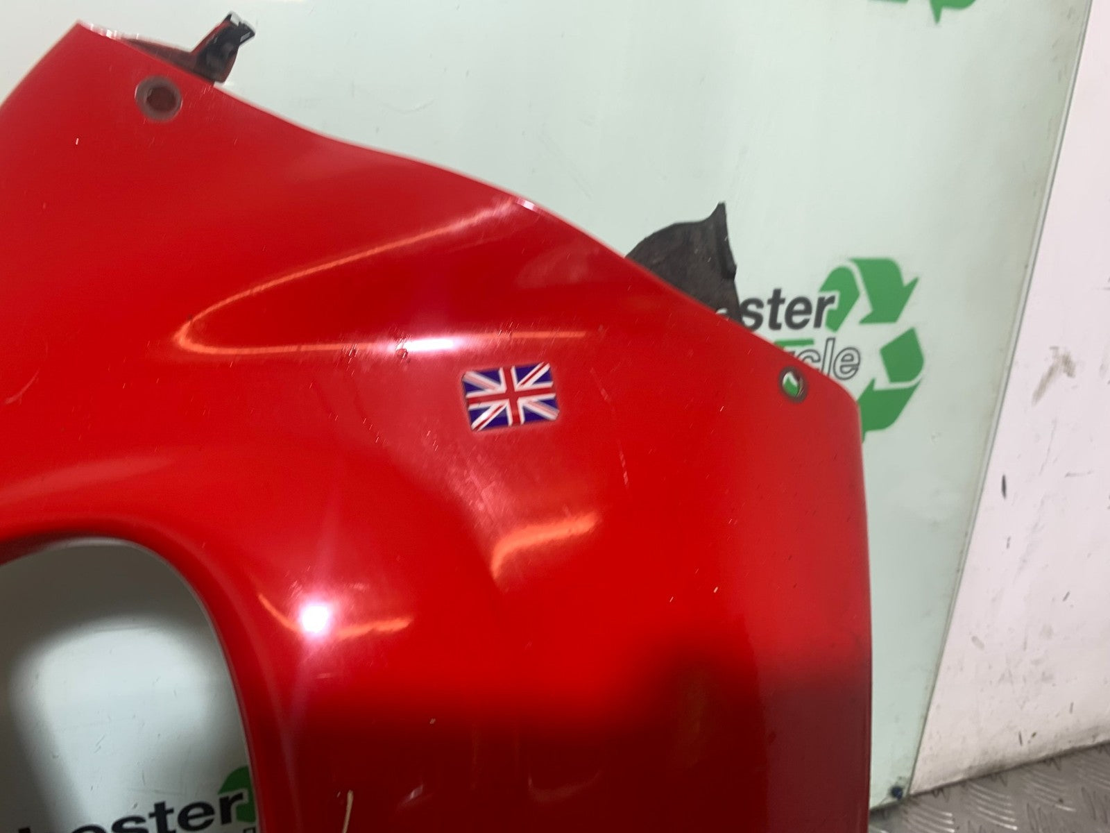 TRIUMPH 955i SPRINT ST RIGHT FAIRING PANEL  1999-2004 (CMB1176)