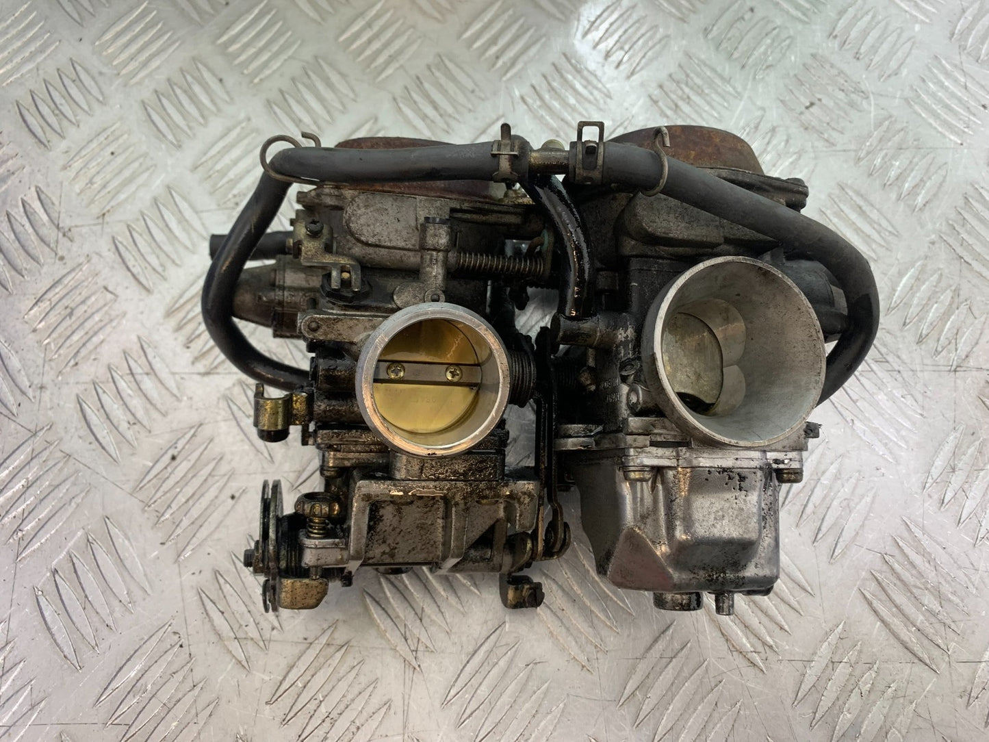 YAMAHA XV1100 XV 1100 VIRAGO CARBS 1990-1999 (CMB1243)
