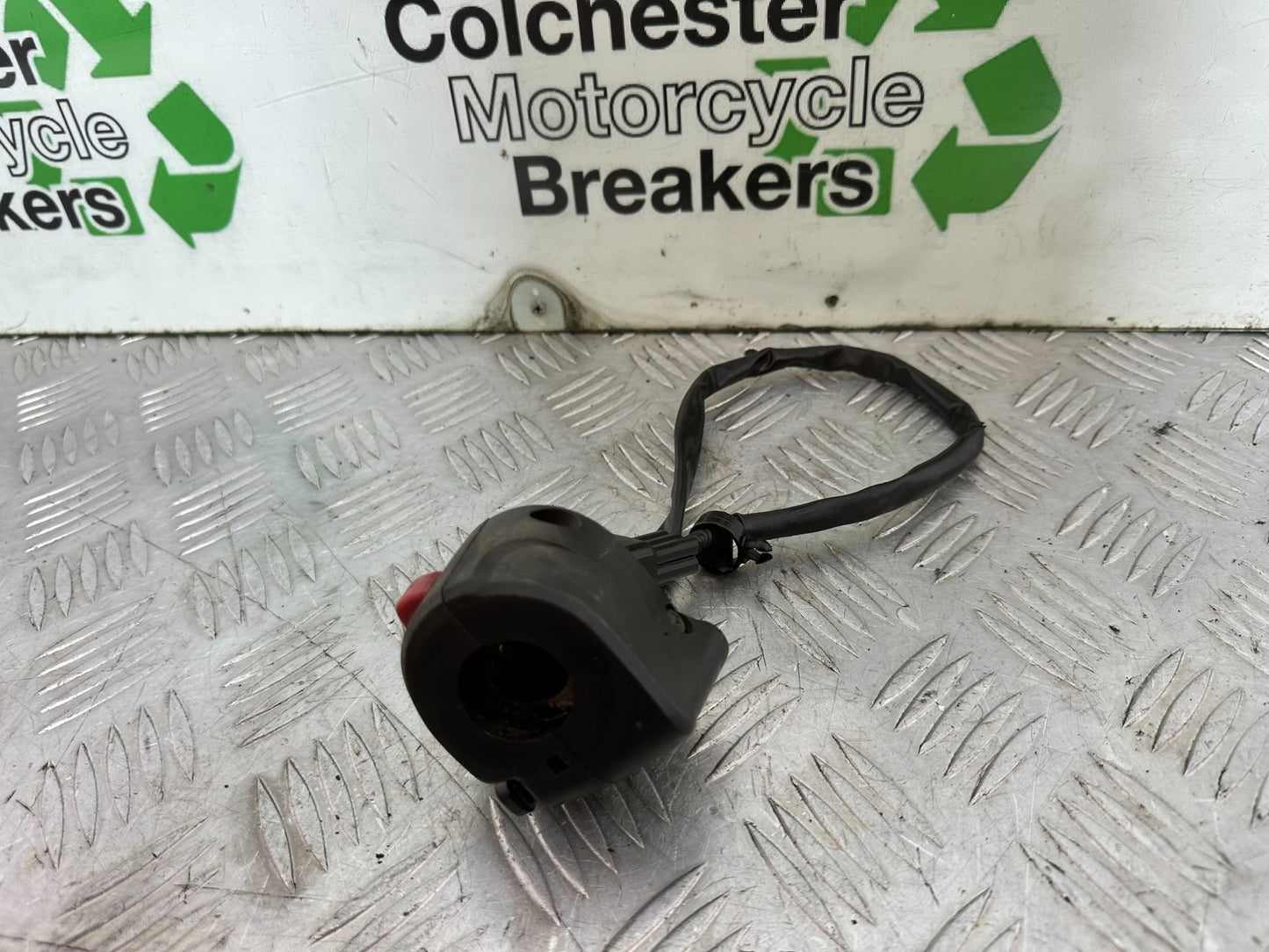 KAWASAKI ER6 F ER6F RIGHT SWITCH GEAR YEAR 2005-2008 (CMB1178)