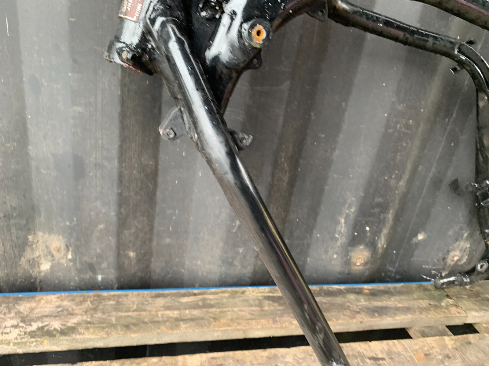 HONDA VT700 VT 700 SHADOW FRAME REG LOG BOOK   YEAR 1984-85 (CMB1328)