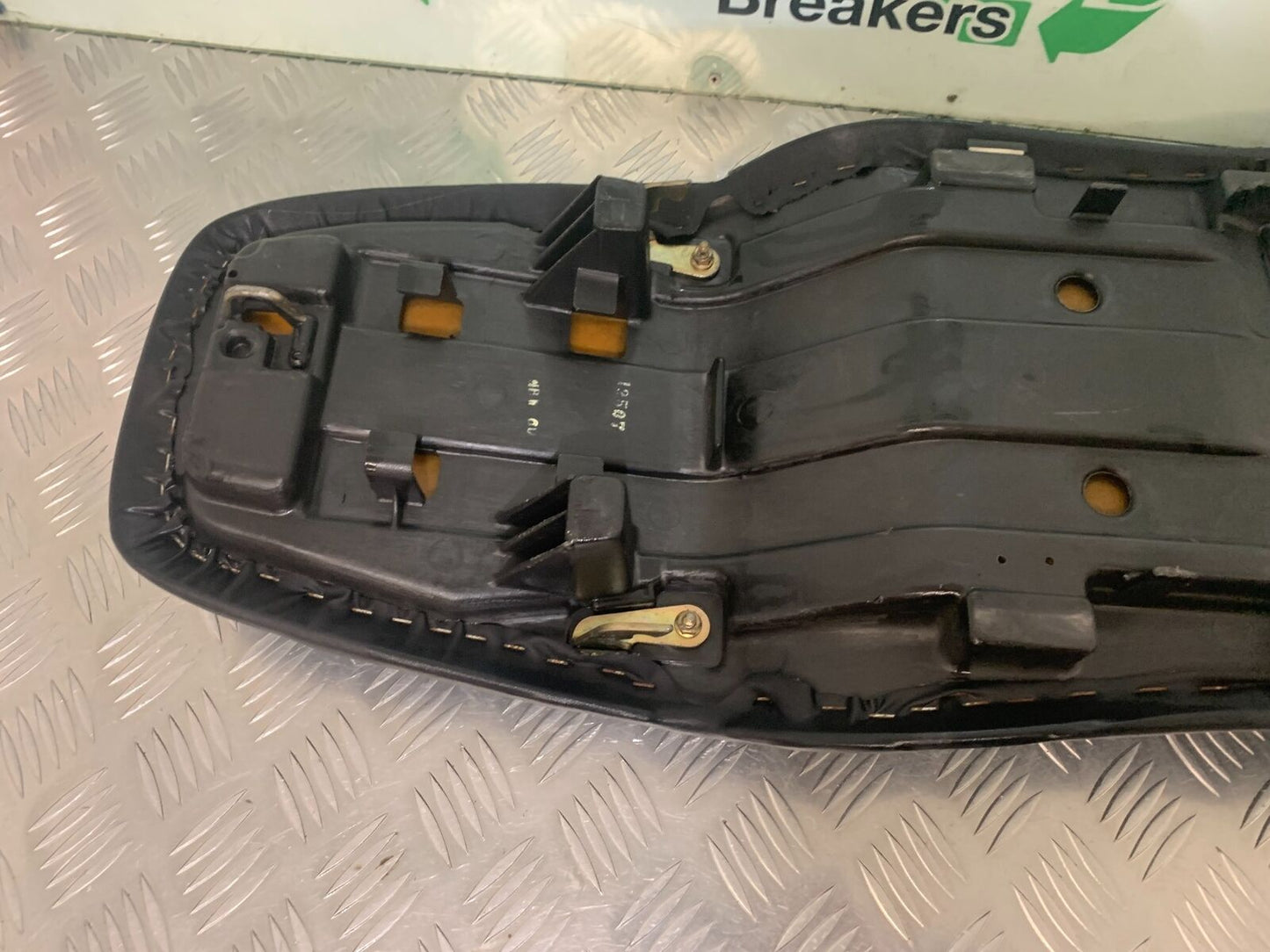HONDA CBR600 CBR 600 F4I SEAT YEAR 2001-2003  (STOCK 978)