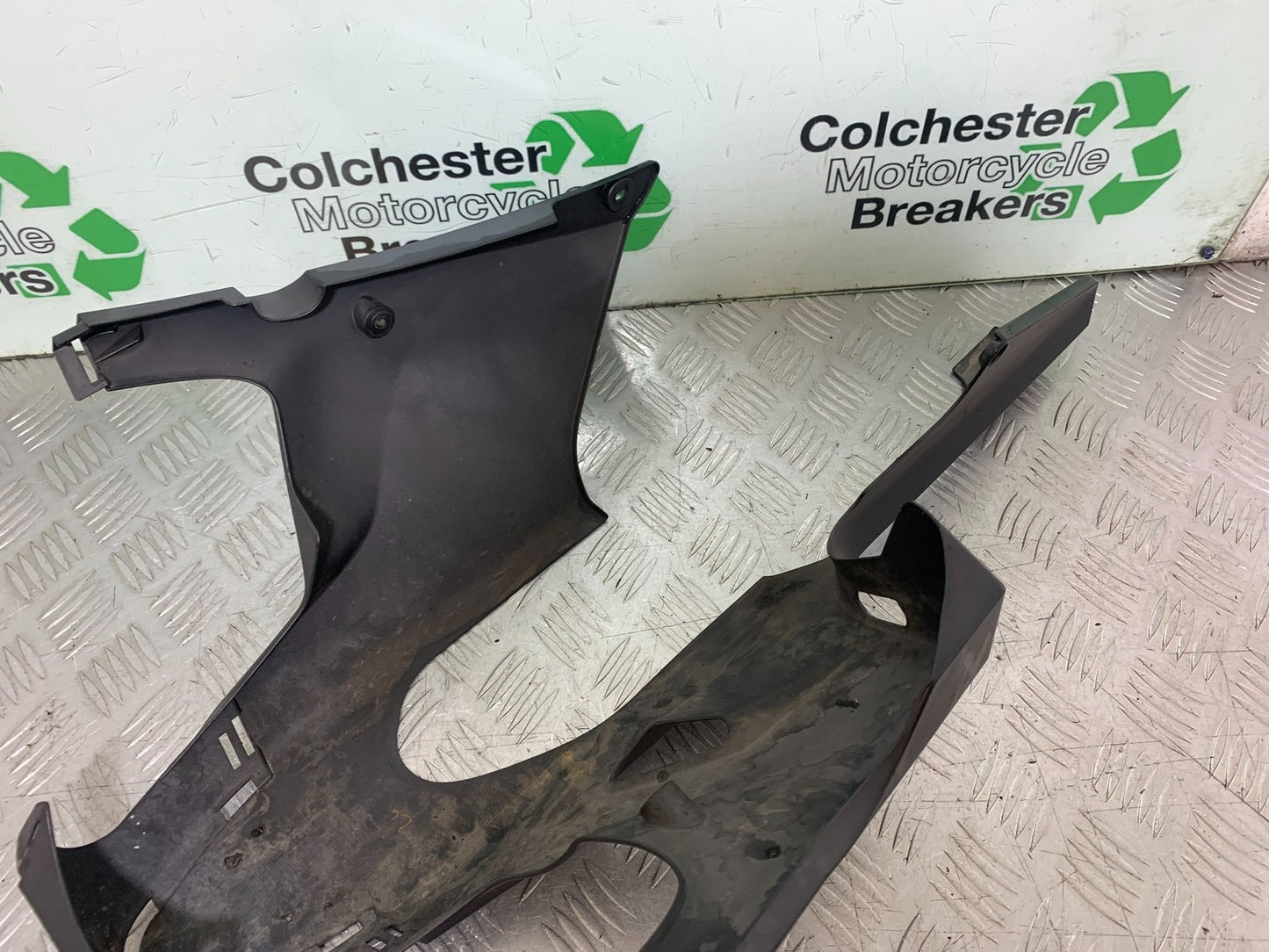 HONDA CBR1000 rr FIREBLADE BELLYPAN   2008-2011 (CMB1253)
