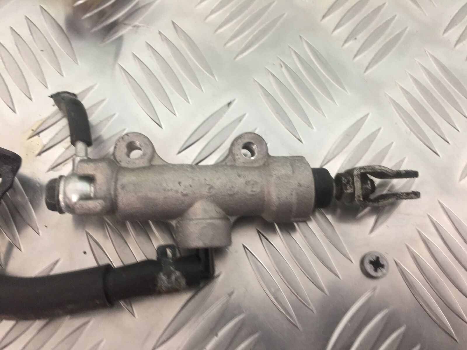 KAWASAKI VERSYS 1000 KLZ 1000 REAR MASTER CYLINDER  YEAR  2015-2018 (STOCK 912)