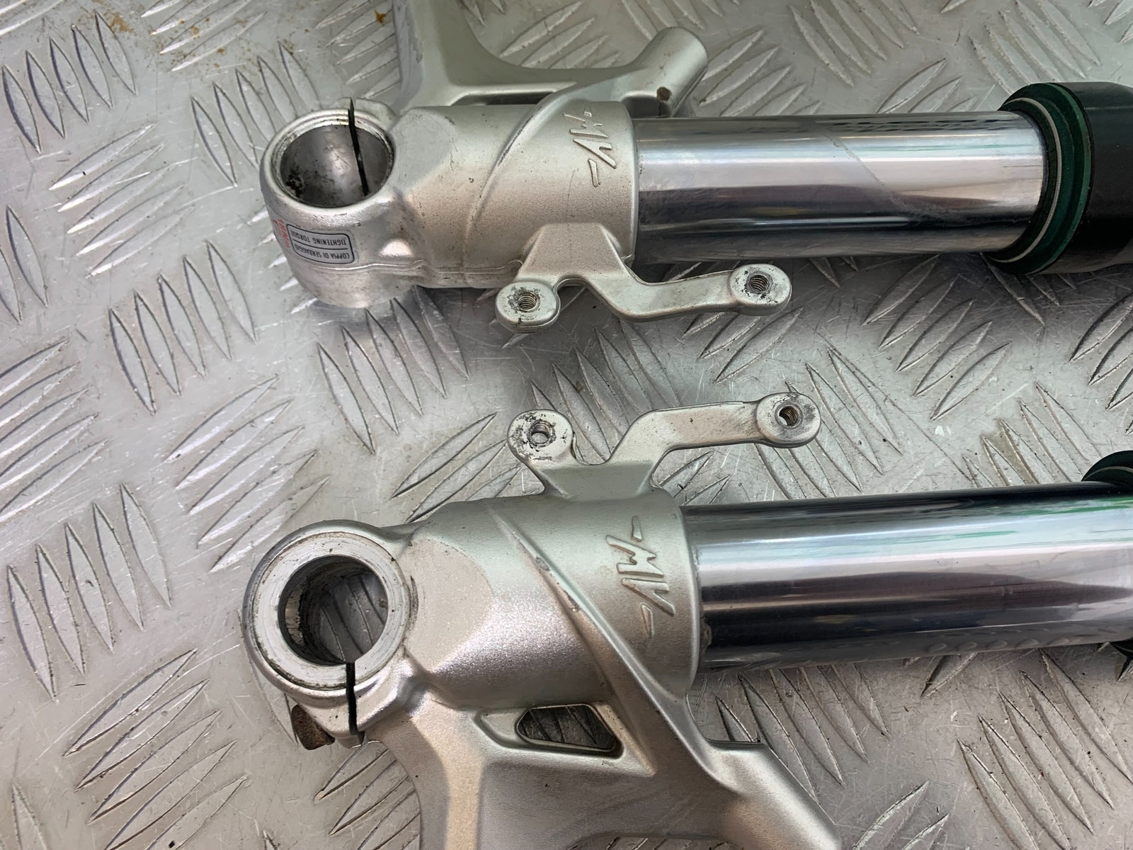 MV AGUSTA 800 F3 FORKS YEAR 2013-2016 (CMB1152)
