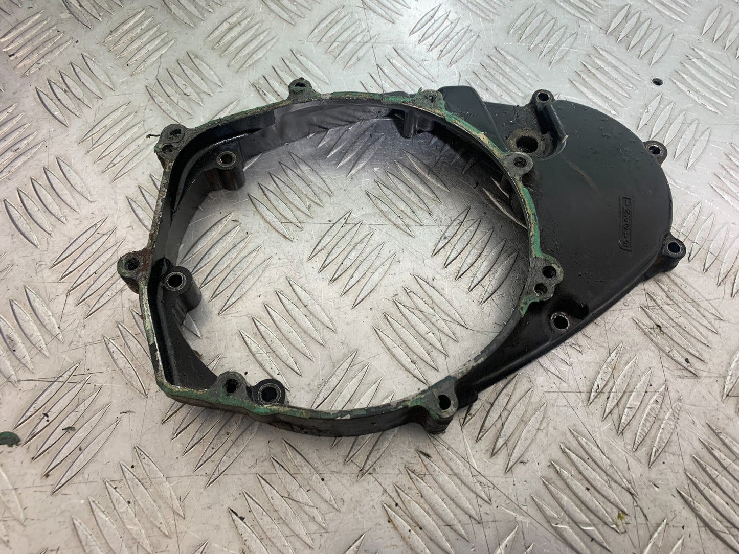 KAWASAKI VN1500 CLASSIC INNER GENERATOR COVER  YEAR 1999 -2006 (CMB1166)