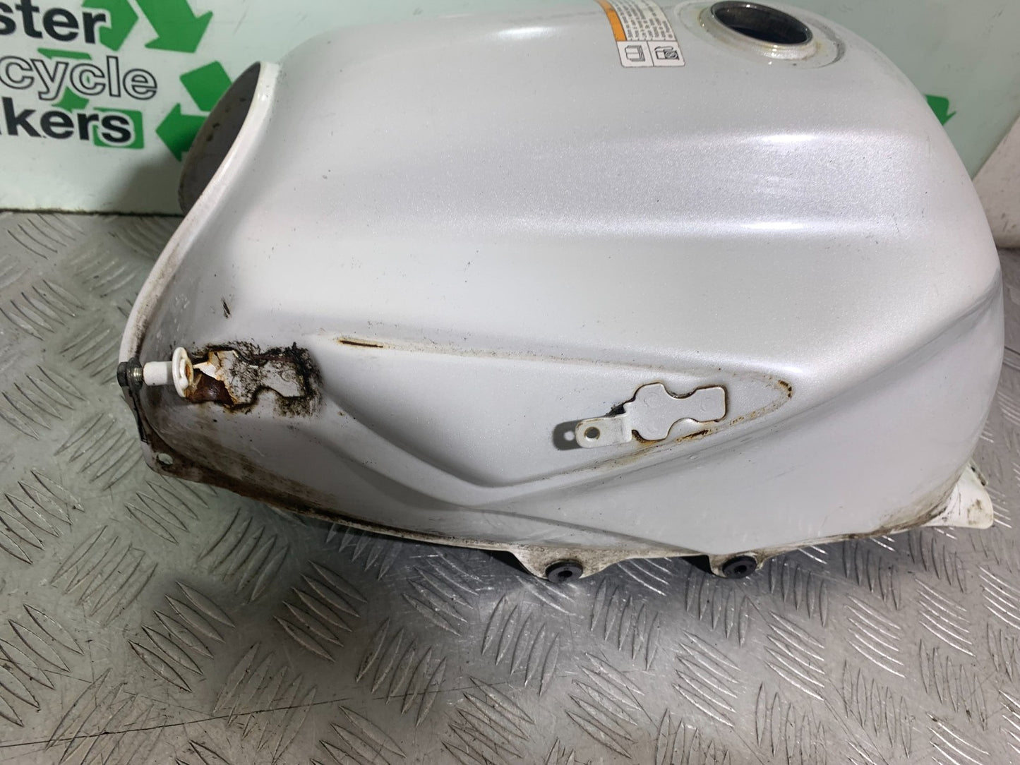 YAMAHA YS125 YS 125 PETROL TANK  YEAR 2017-2021 (CMB1321)