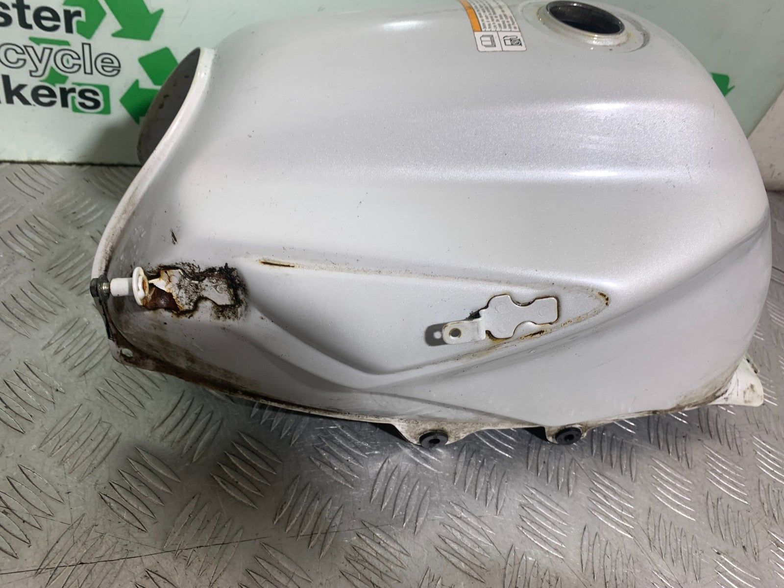 YAMAHA YS125 YS 125 PETROL TANK  YEAR 2017-2021 (CMB1321)