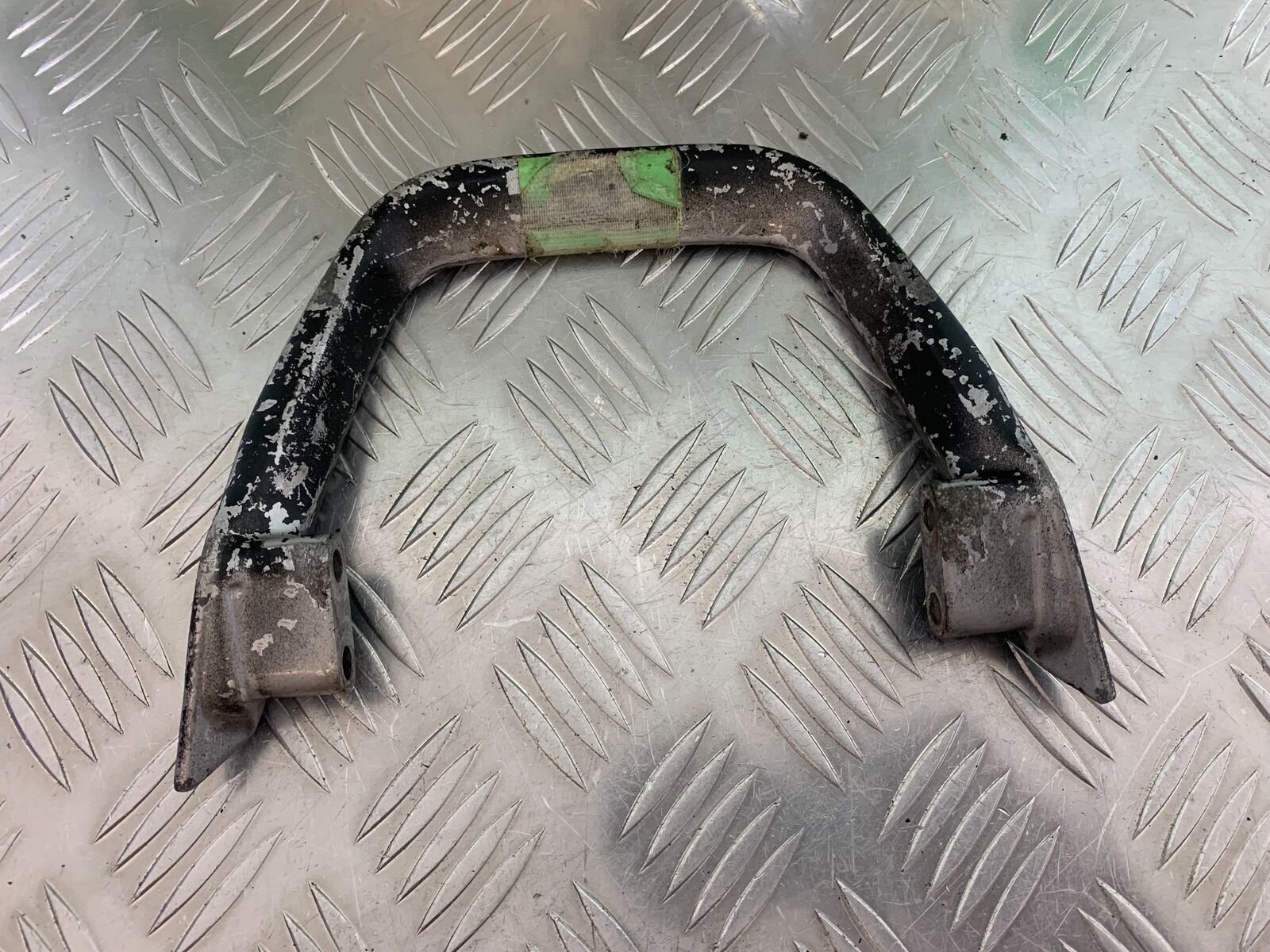 HONDA CBR125 CBR 125 GRAB RAIL  YEAR 2007-10 (CMB1004)