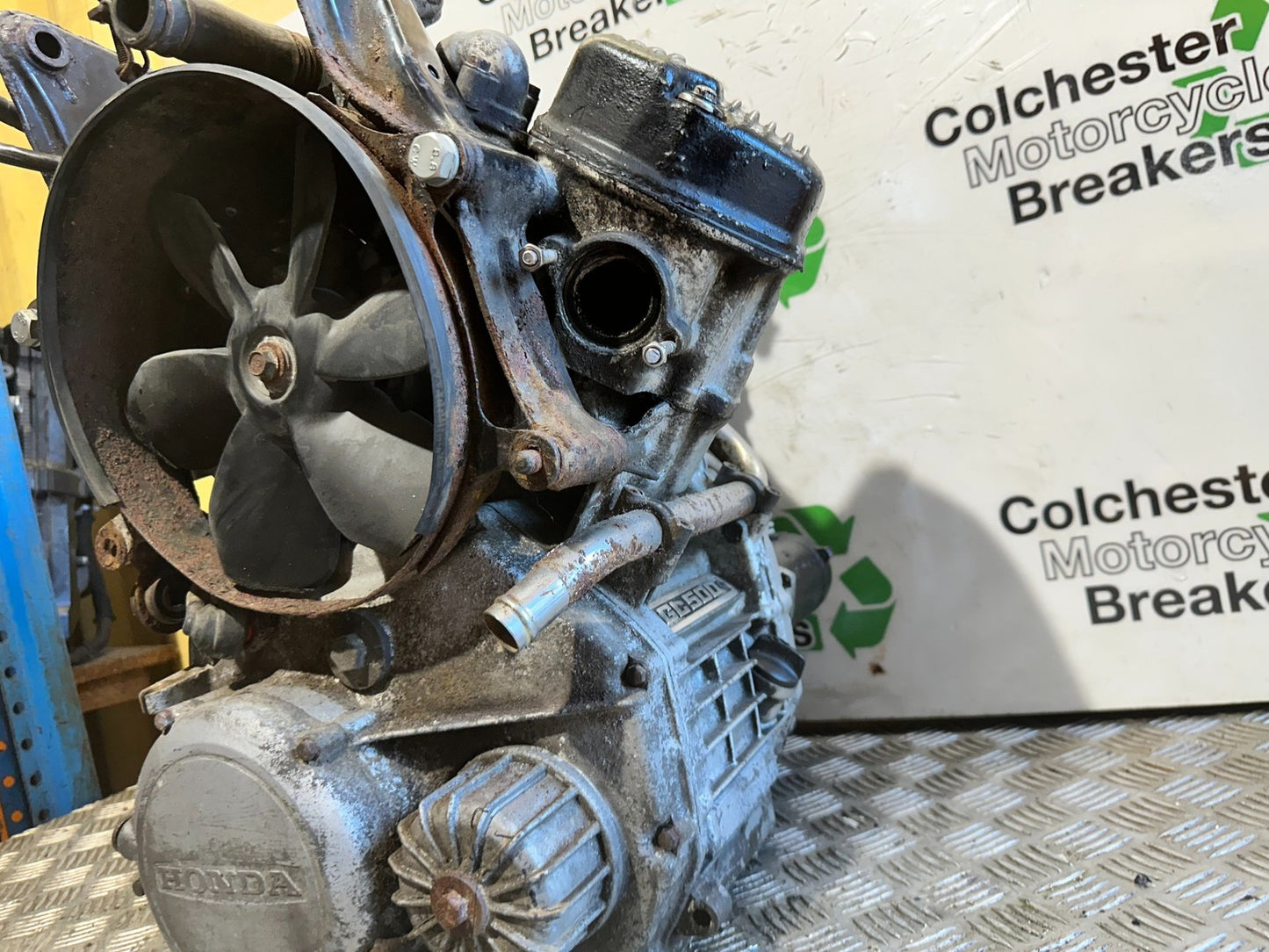 HONDA GL500 GL 500 SILVERWING ENGINE AND CARBS YEAR 1981-82  (CMB1168)