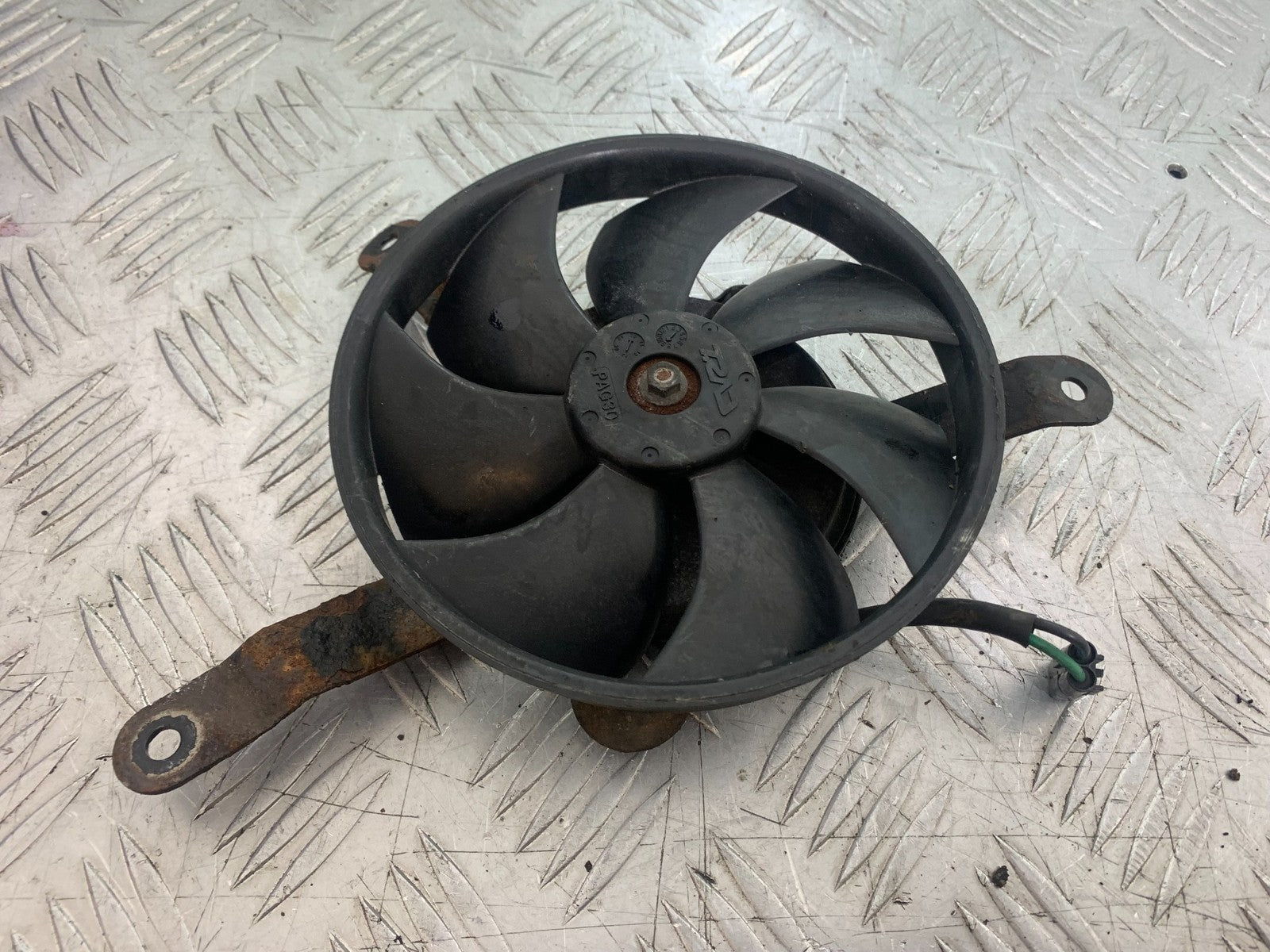 HONDA NT 700 V DEAUVILLE RADIATOR FAN  YEAR 2006-2011 (CMB1211)