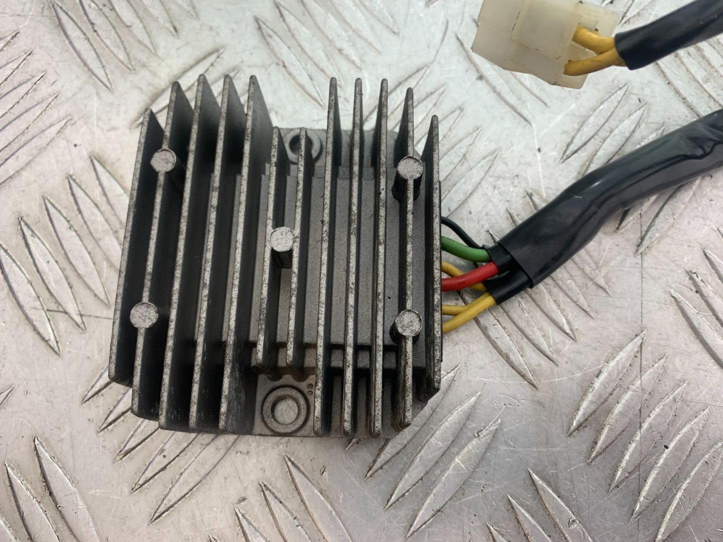 KAWASAKI J125 J125 REGULATOR   YEAR 2016-2020 (CMB1158)