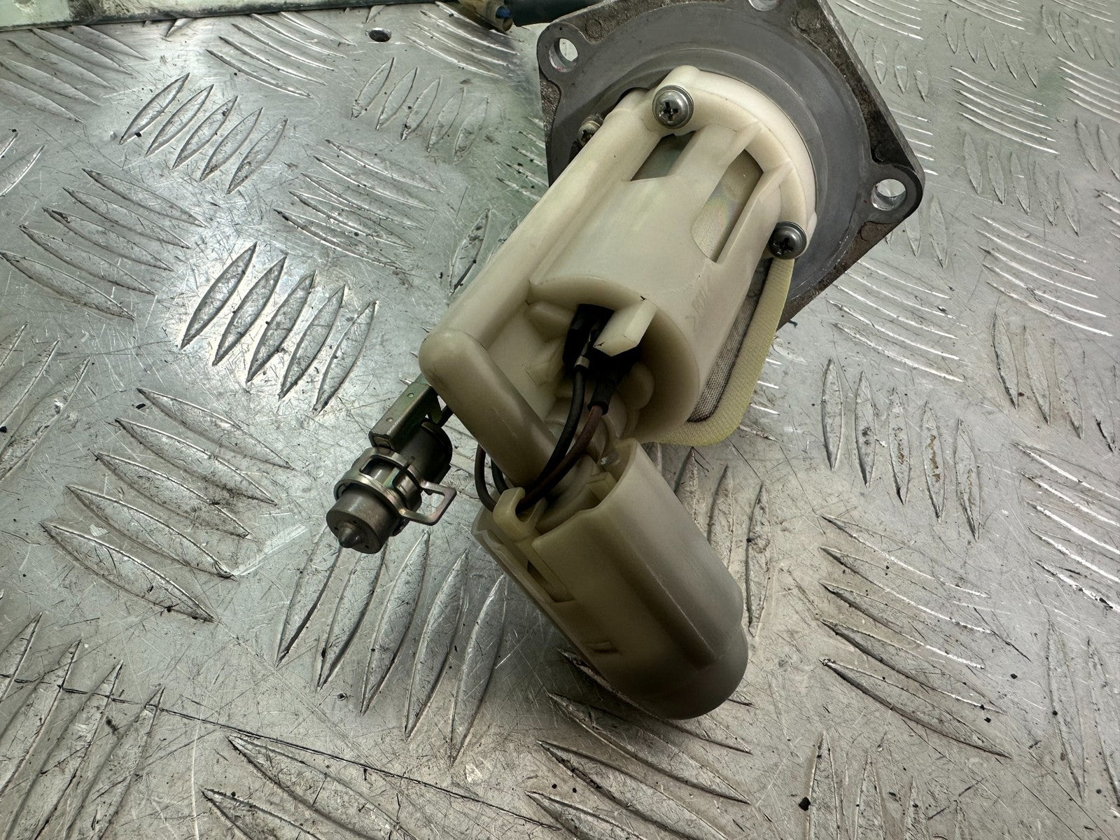 KAWASAKI ER6 F ER6F FUEL PUMP PETROL PUMP YEAR 2005-2008 (CMB1178)