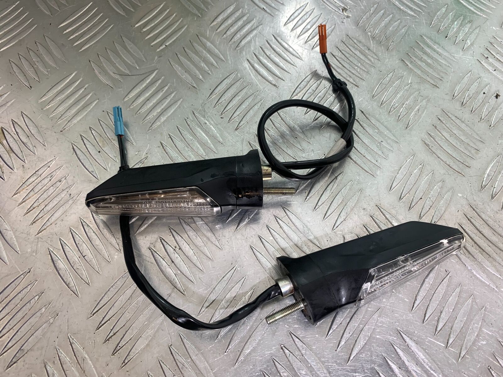 HONDA CRF1000 (DCT) AFRICA TWIN REAR INDICATORS   YEAR 2017 (CMB1030)