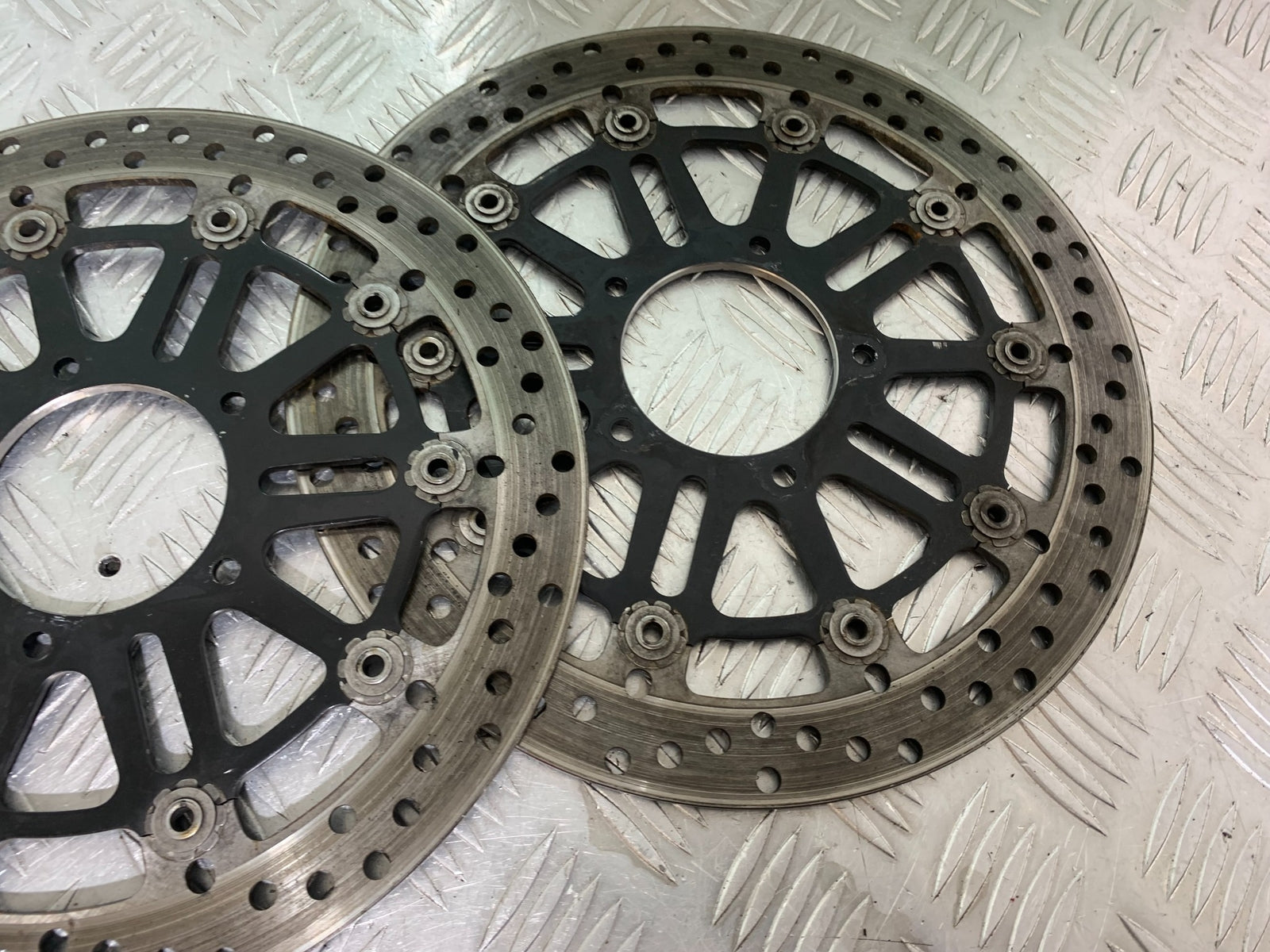 MV AGUSTA 800 F3 FRONT BRAKE  DISCS   YEAR 2013-2016 (CMB1152)