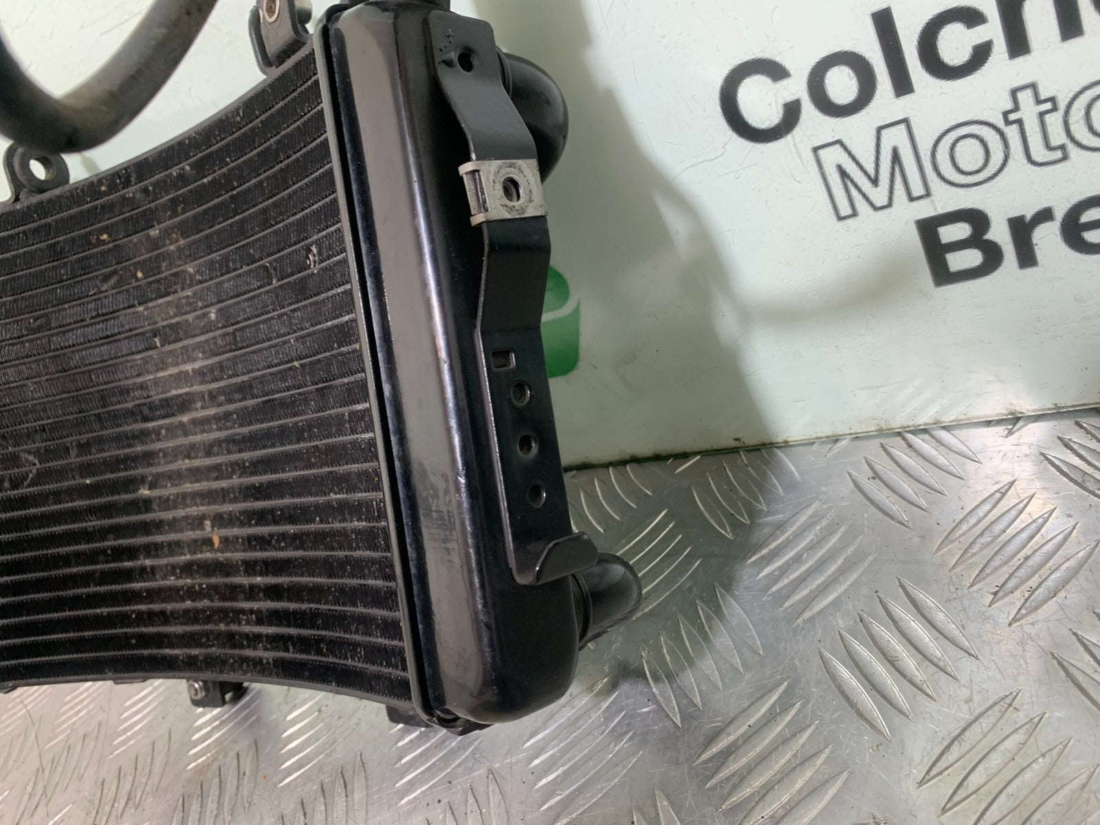 KTM 690 DUKE R LC4 RADIATOR YEAR 2012-2015  (CMB1180)