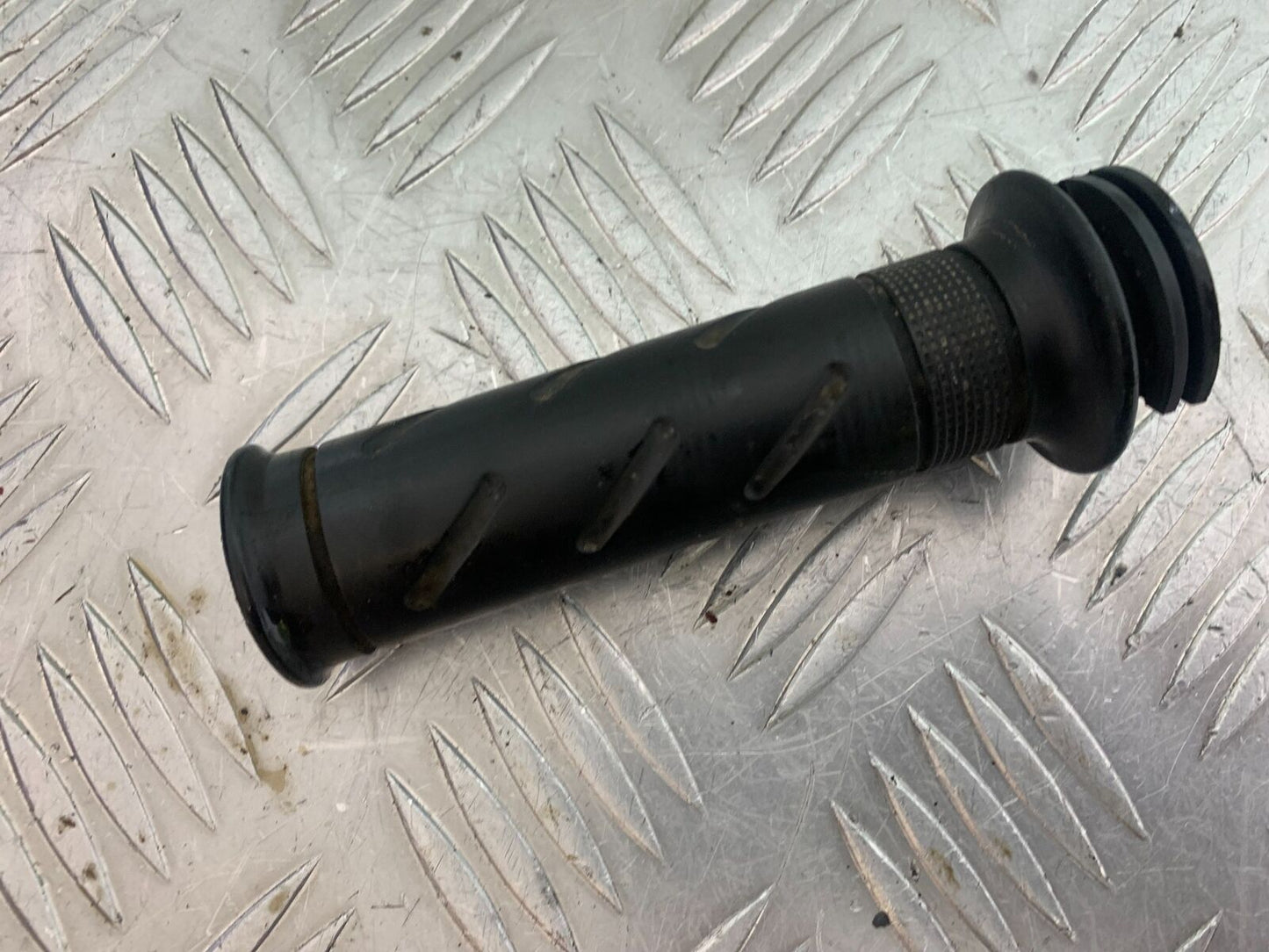 LEXMOTO MATADOR 125 JJ125T-17 TWIST GRIP   (CMB1115)