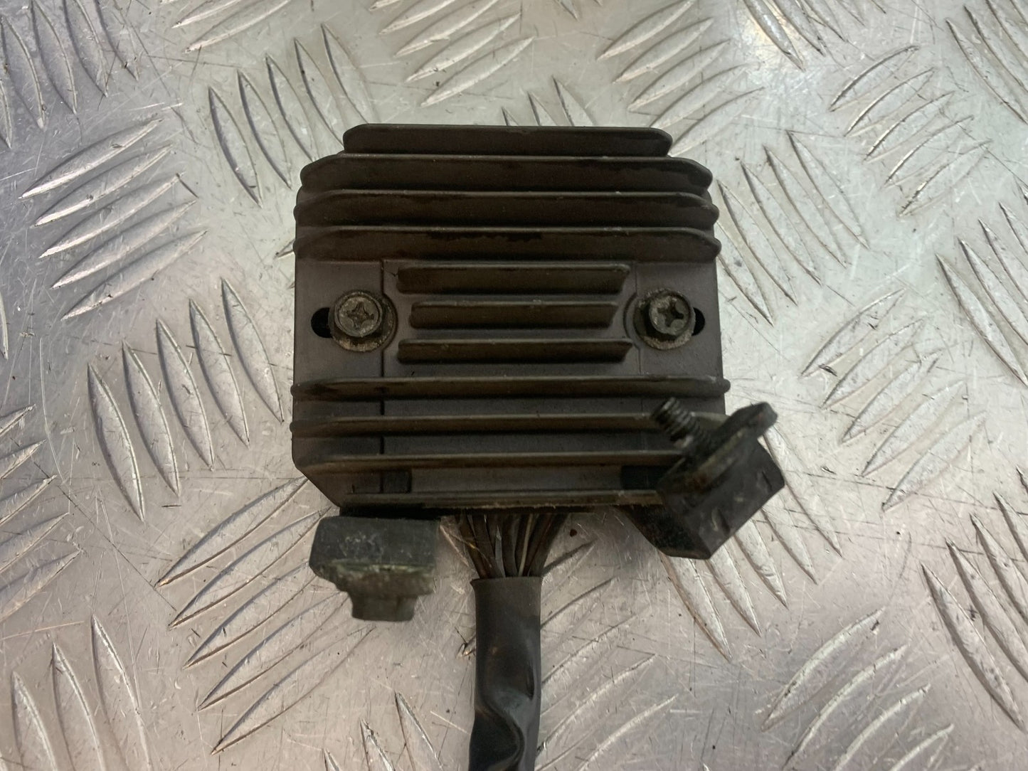SUZUKI SV1000 SV 1000 S REGULATOR   YEAR 2003-2007 (CMB1293)
