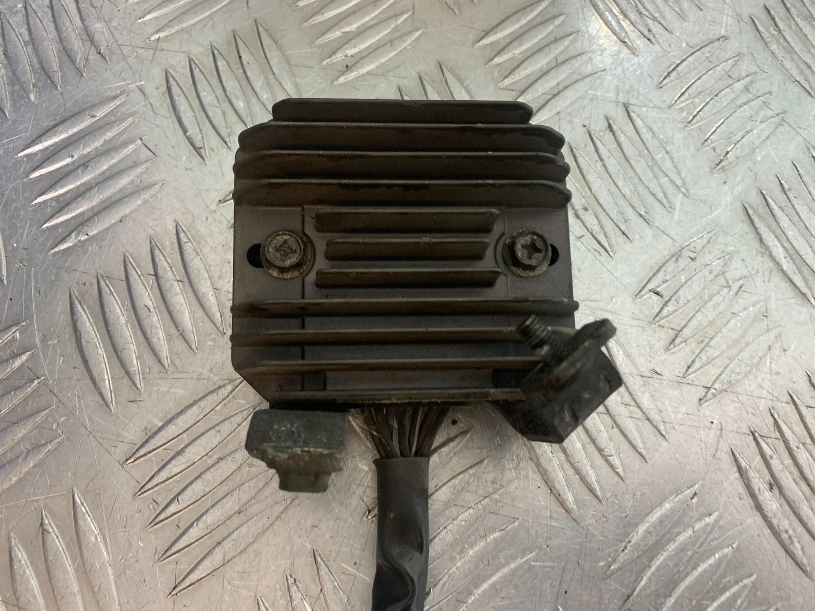 SUZUKI SV1000 SV 1000 S REGULATOR   YEAR 2003-2007 (CMB1293)