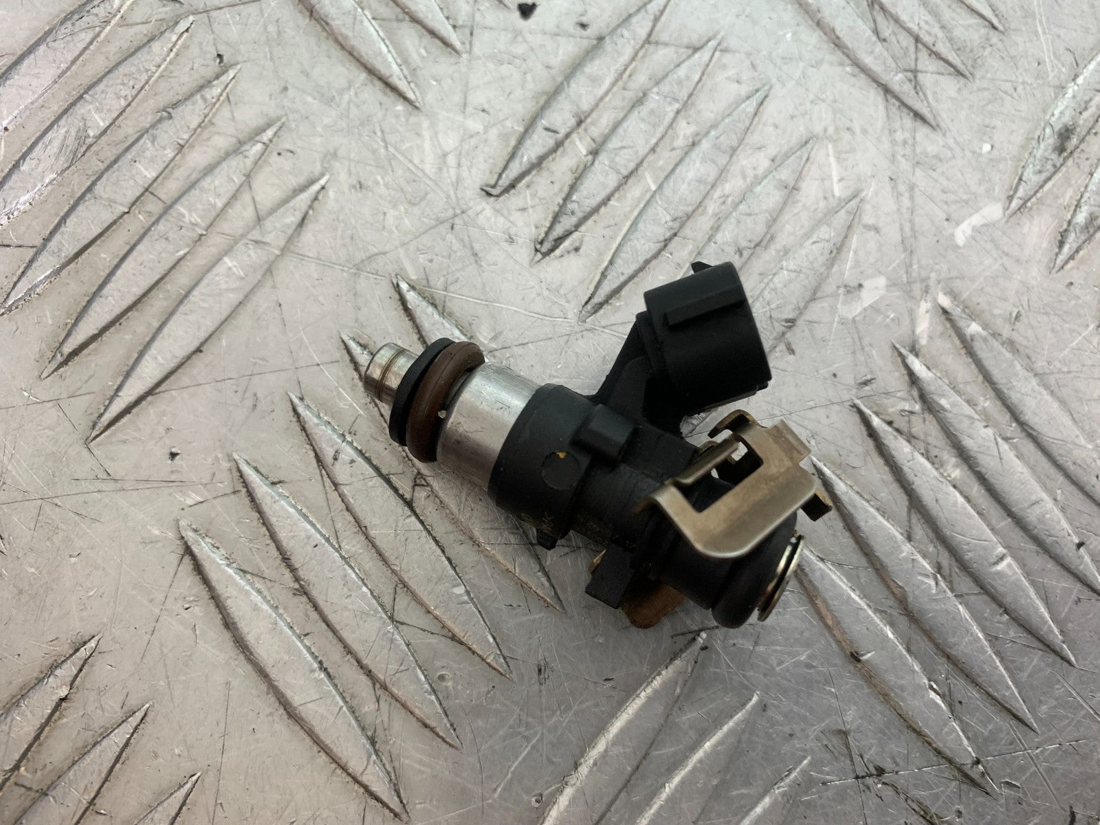 KTM DUKE 390 INJECTOR YEAR 2017- 2023 (CMB1314)