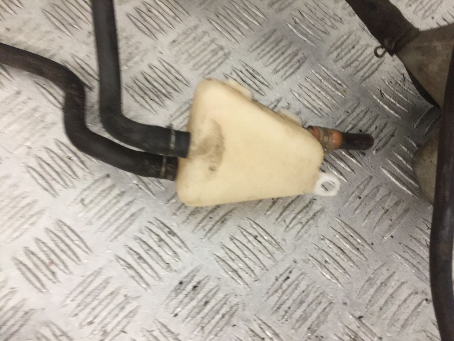 HONDA VT600 VT 600 SHADOW COOLANT BOTTLE YEAR 1996 (STOCK 747)