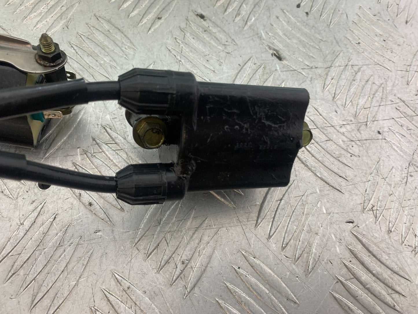 HONDA CBR1100 BLACKBIRD COILS AND CAPS    YEAR 1999-2005 (CMB1232)