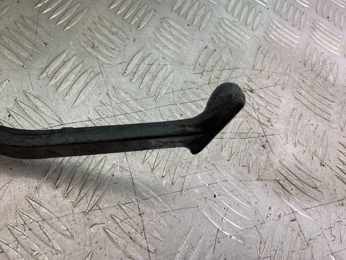TRIUMPH TROPHY 900 SIDE STAND  YEAR 1991-95 (CMB1251)